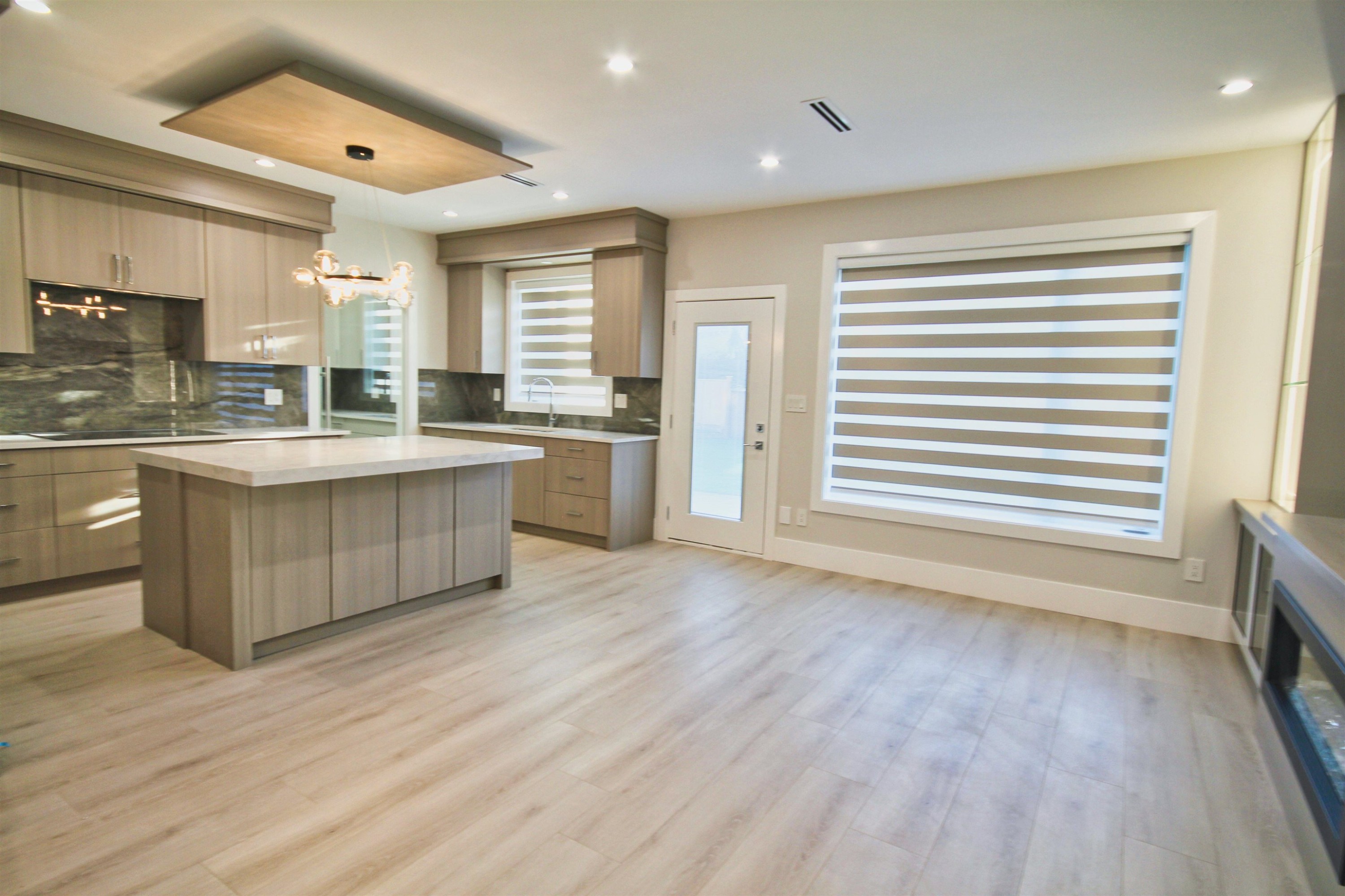 11891 Dunavon Place, Richmond, BC