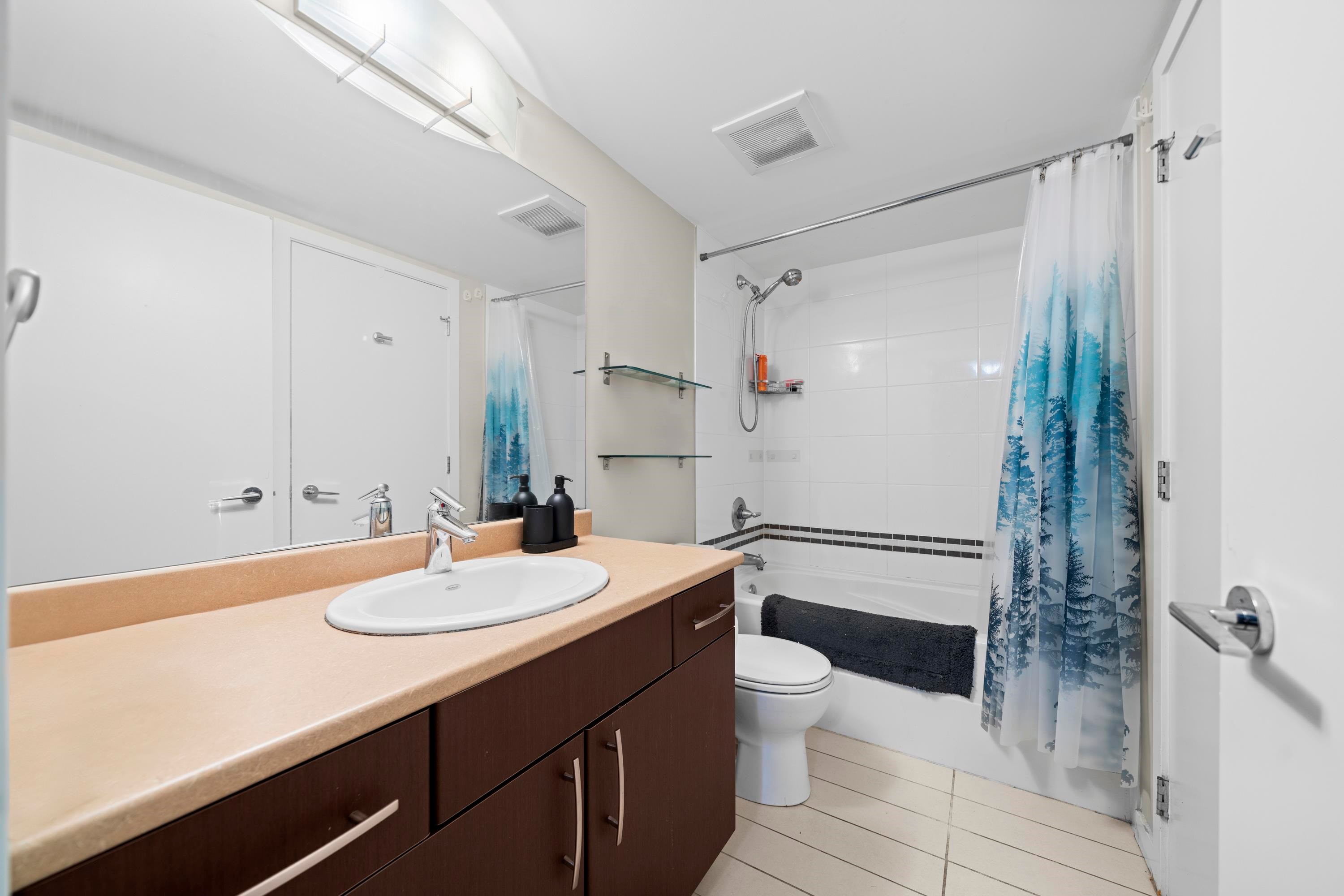 209-7337 Macpherson Avenue, Burnaby, BC