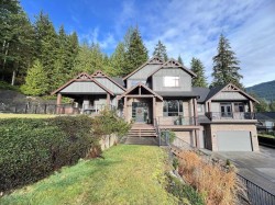 2871 Fern Drive Anmore, BC V3H 4W9