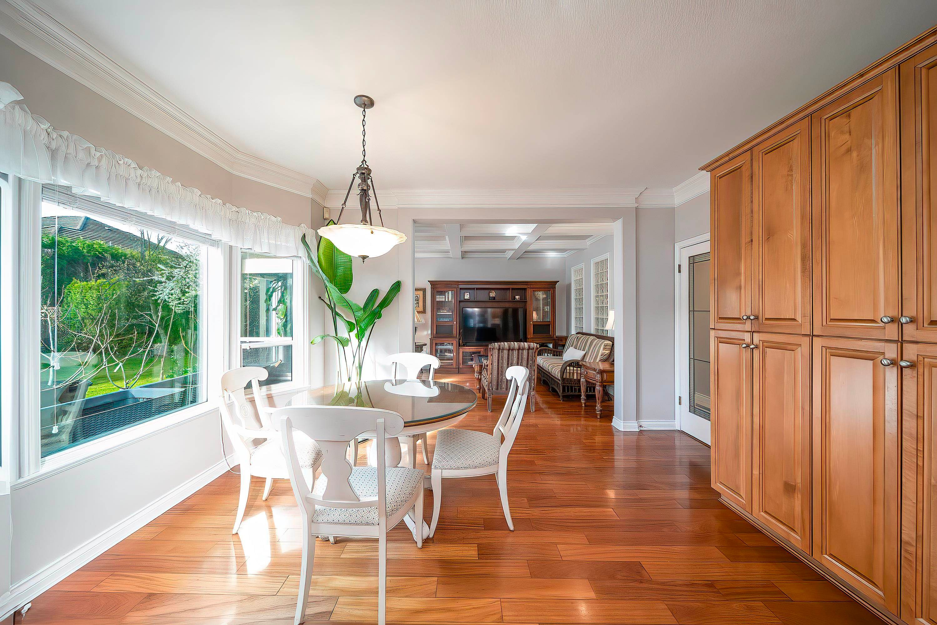 8320 Mowbray Road, Richmond, BC