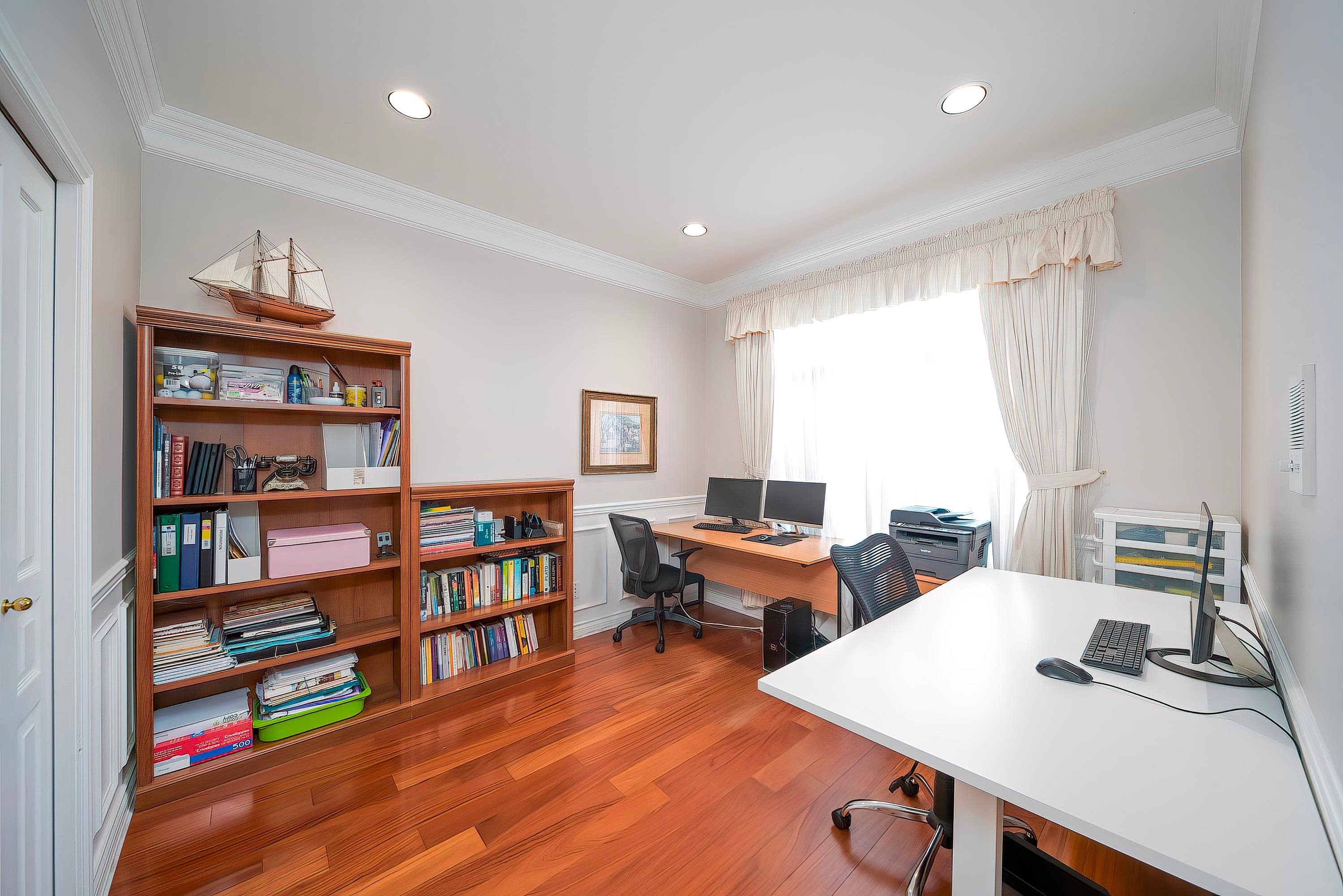 8320 Mowbray Road, Richmond, BC