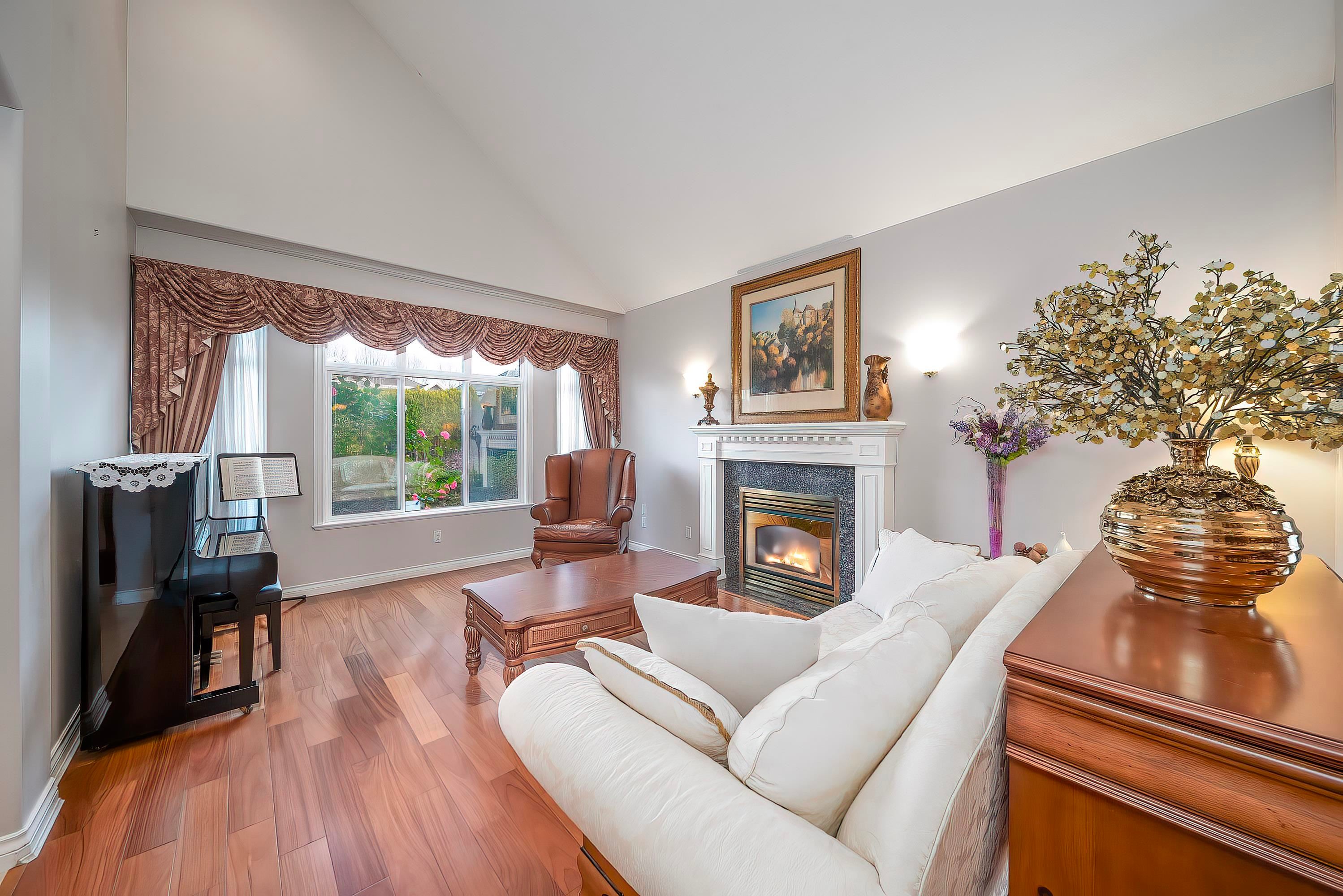 8320 Mowbray Road, Richmond, BC