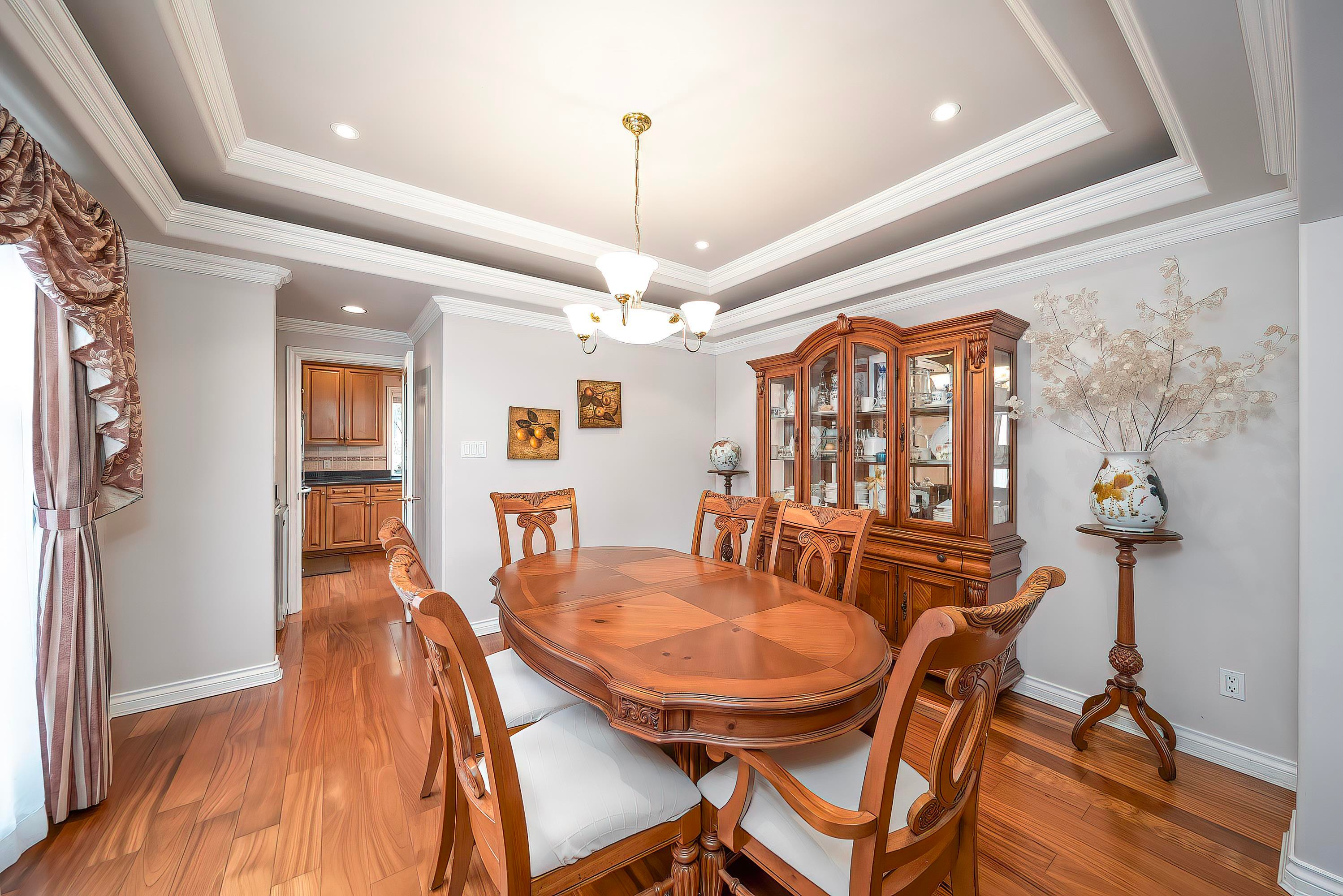 8320 Mowbray Road, Richmond, BC