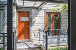 204-2388 Marine Drive West Vancouver, BC V7V 1K8