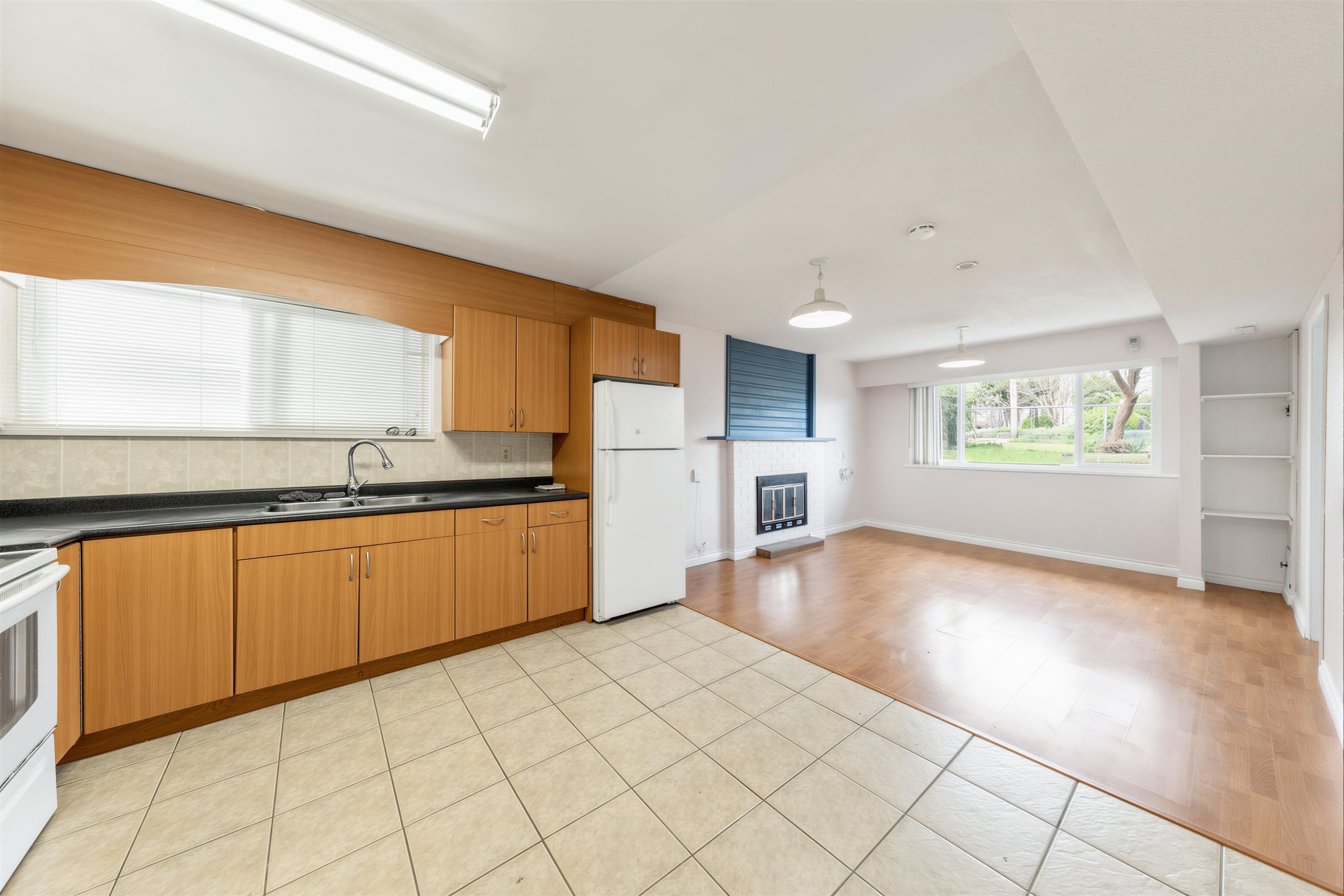 3206 Adanac Street, Vancouver, BC