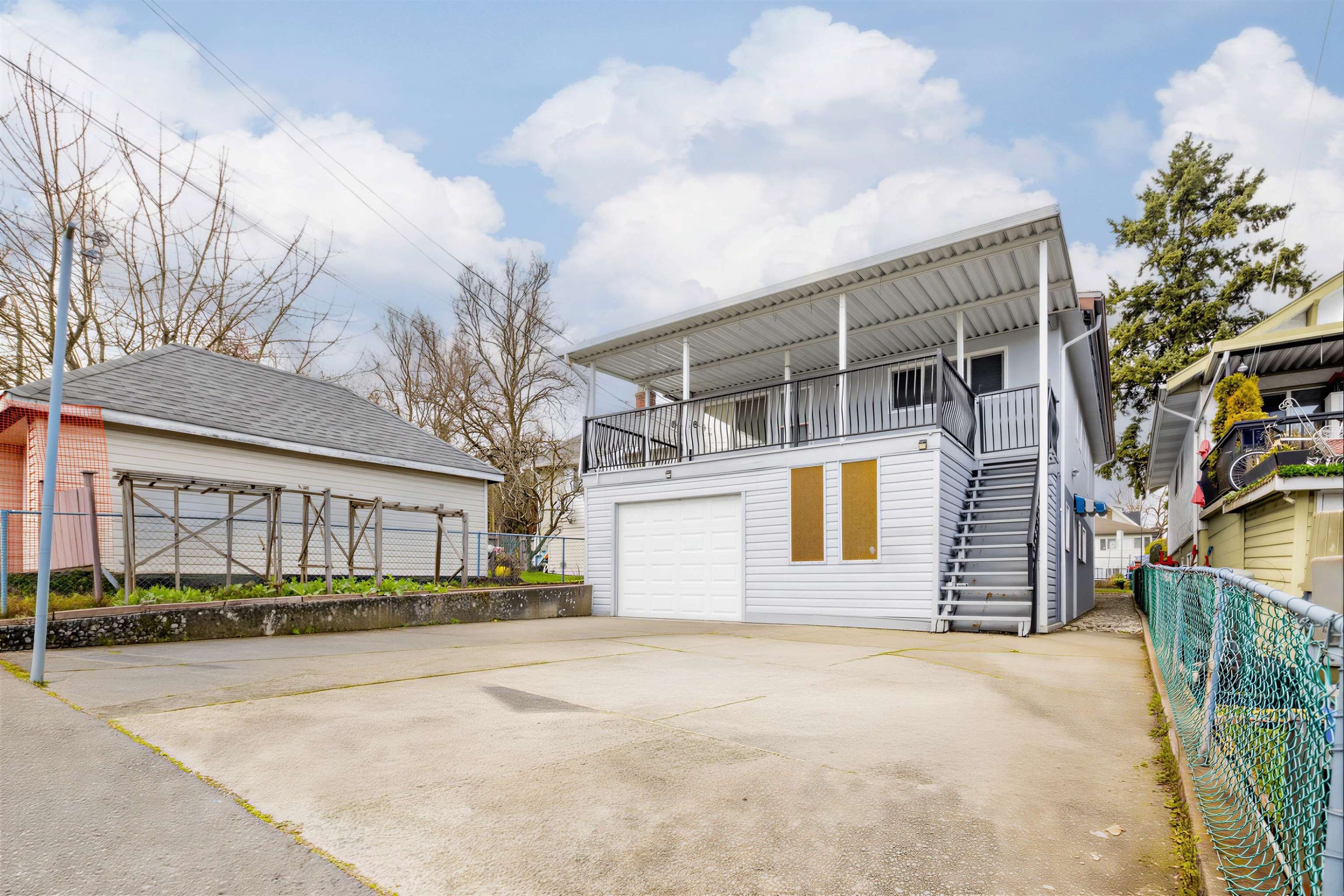 3206 Adanac Street, Vancouver, BC