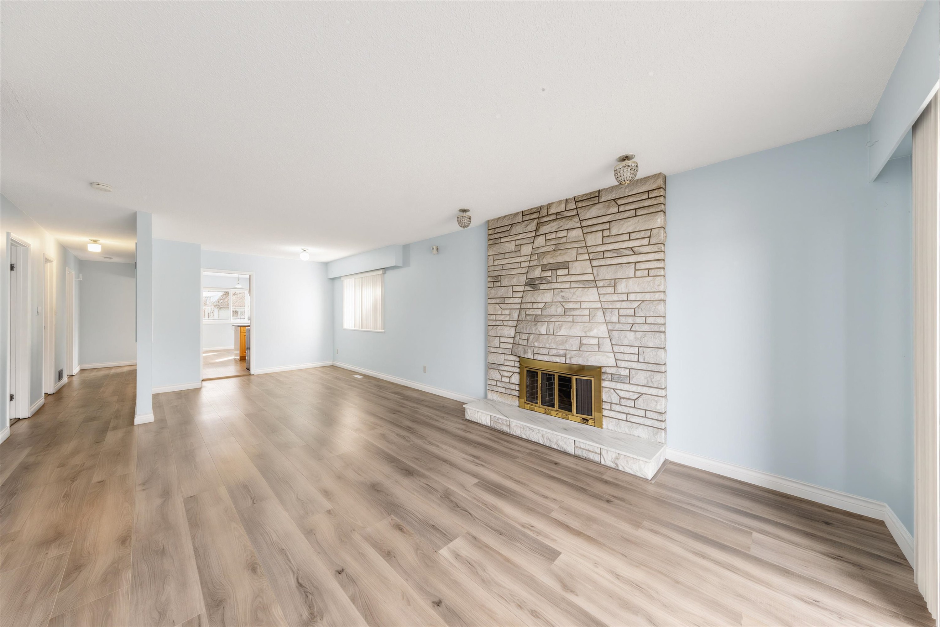 3206 Adanac Street, Vancouver, BC