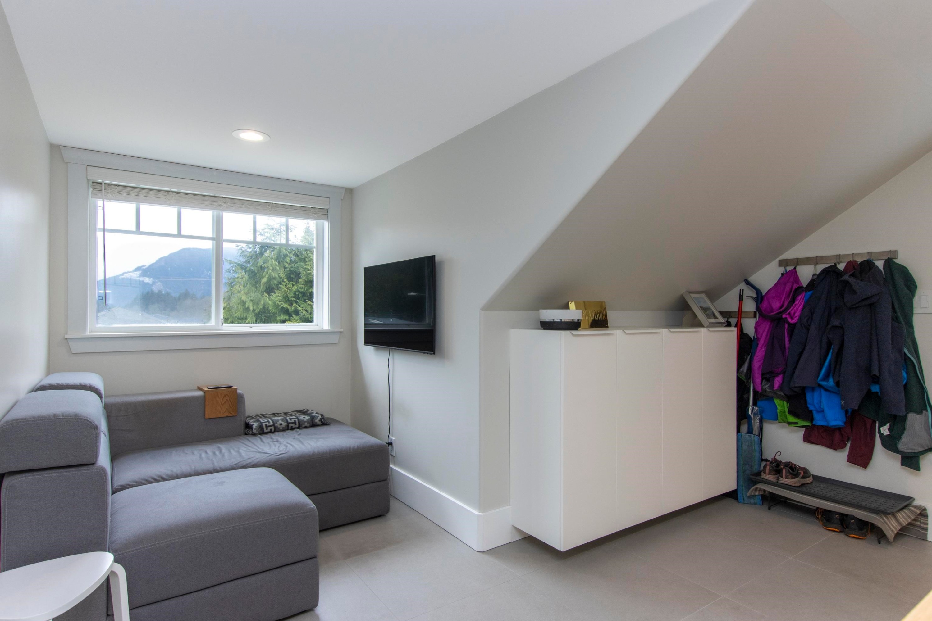 1003 Ash Place, Squamish, BC