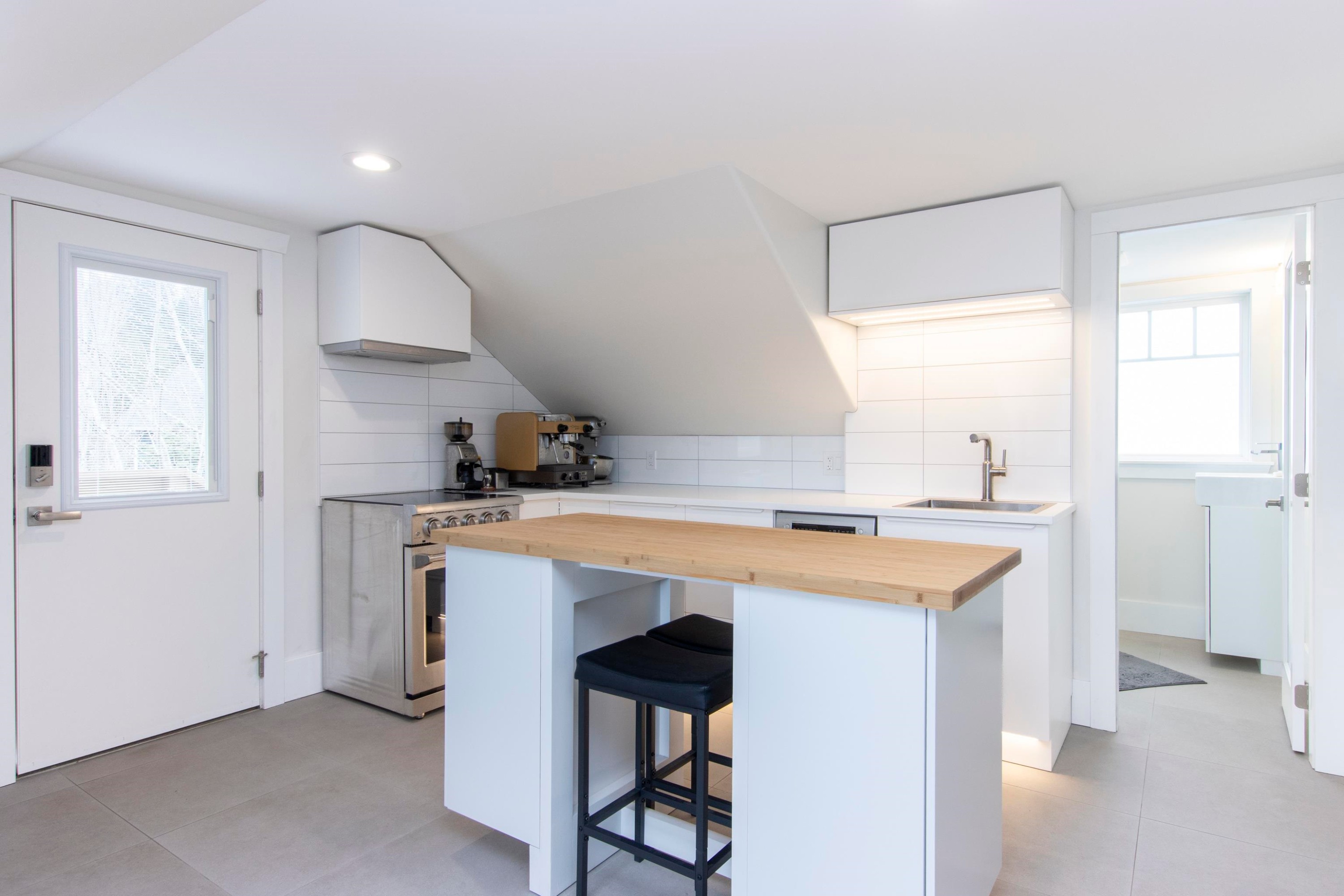 1003 Ash Place, Squamish, BC