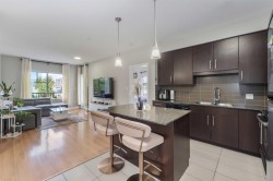 404-22290 North Avenue Maple Ridge, BC V2X 8Z8