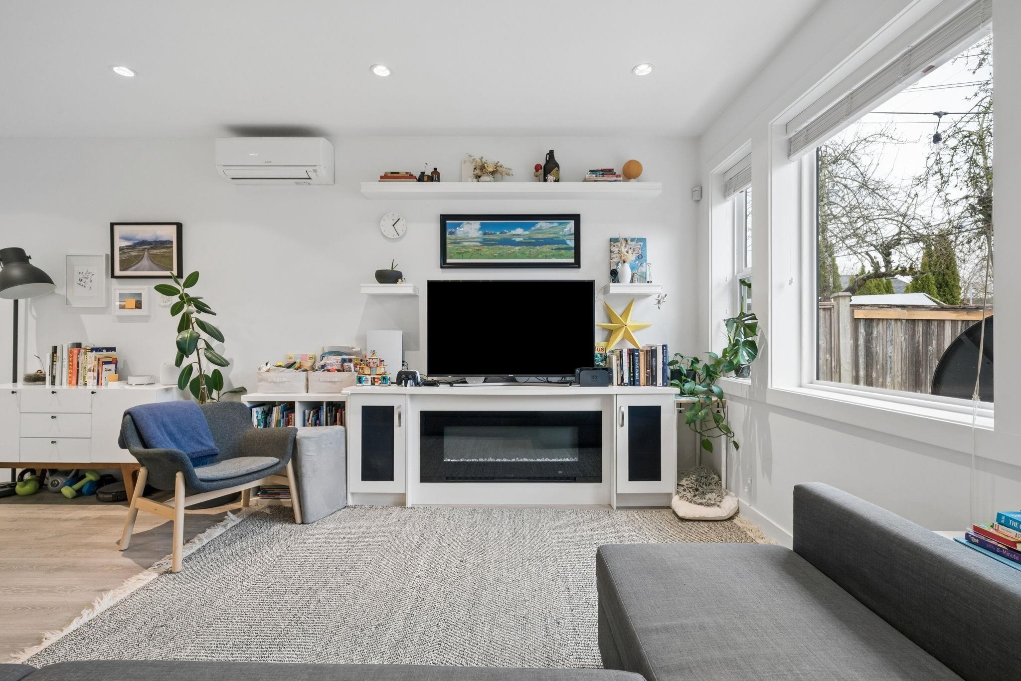 4382 Perry Street, Vancouver, BC