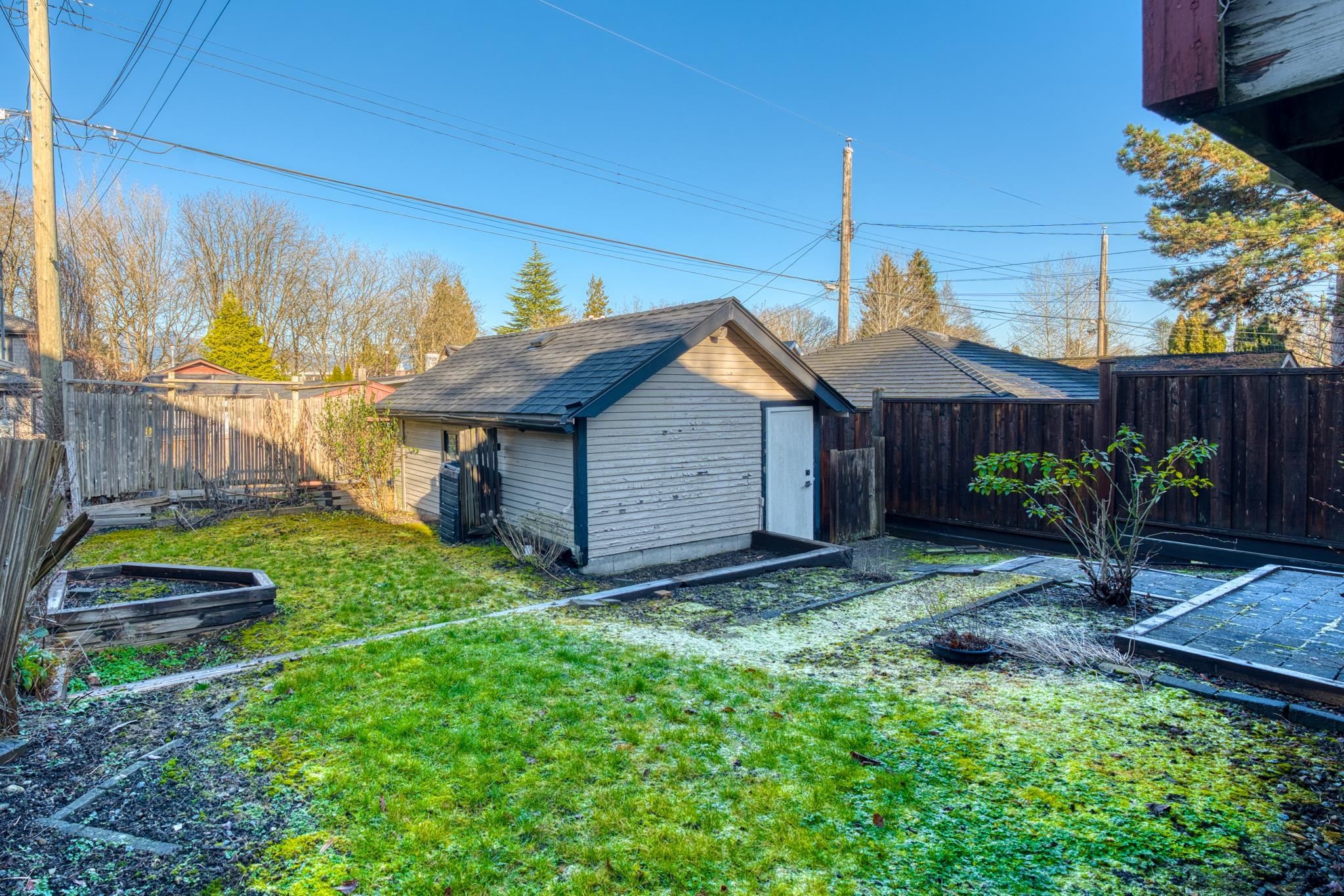 4377 12Th Avenue W, Vancouver, BC