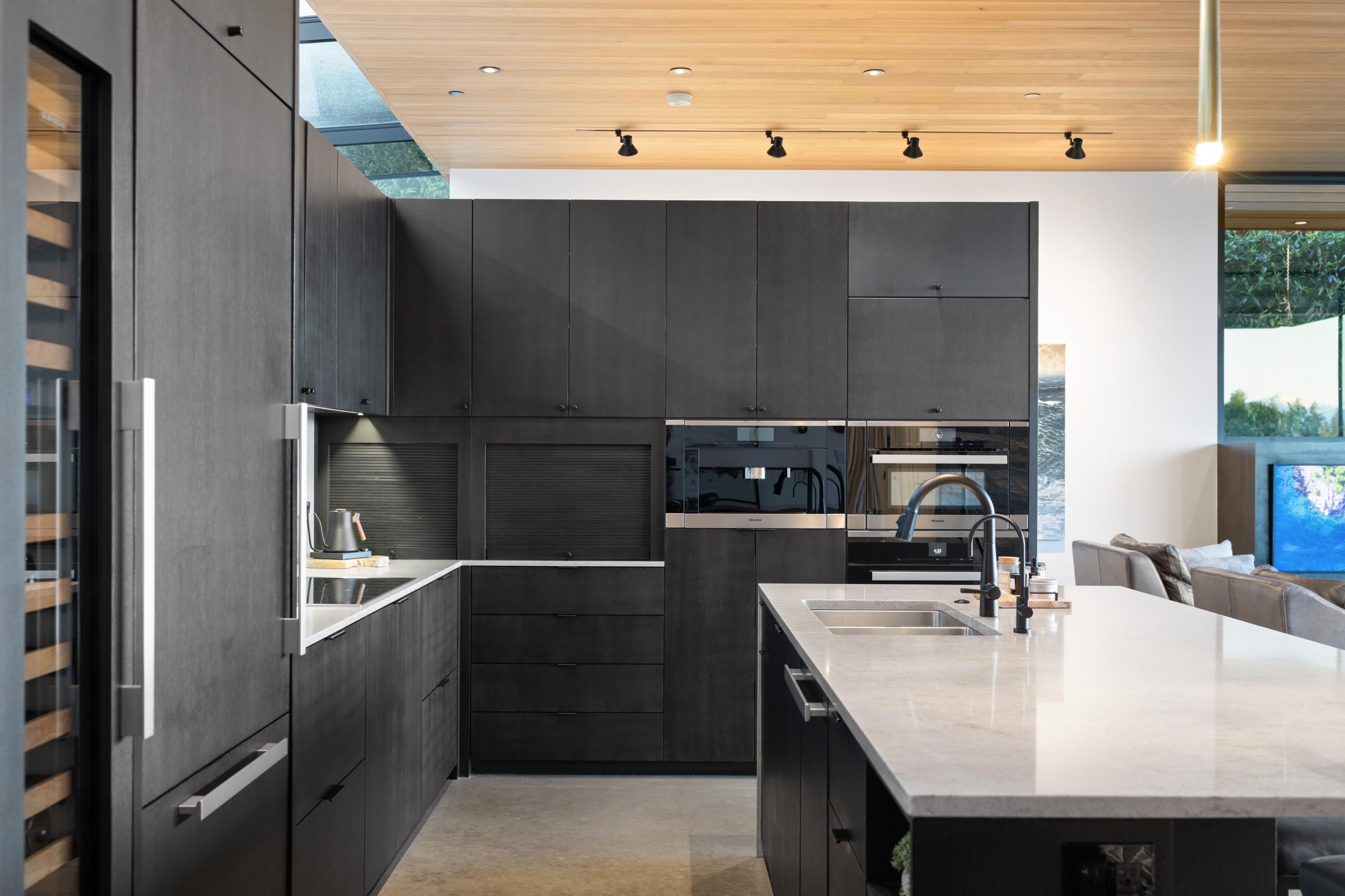 6252 Overstone Drive, West Vancouver, BC