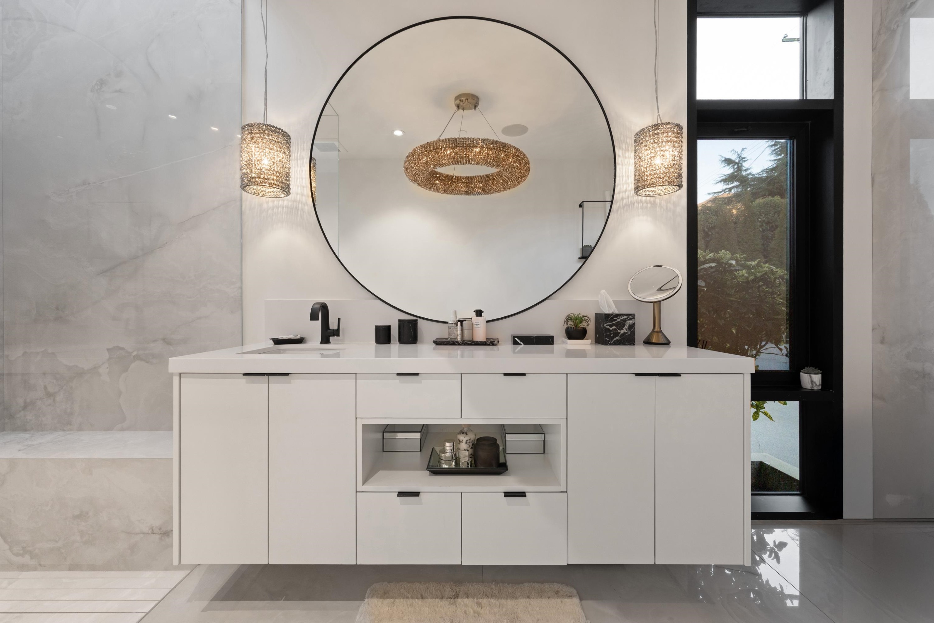 6252 Overstone Drive, West Vancouver, BC