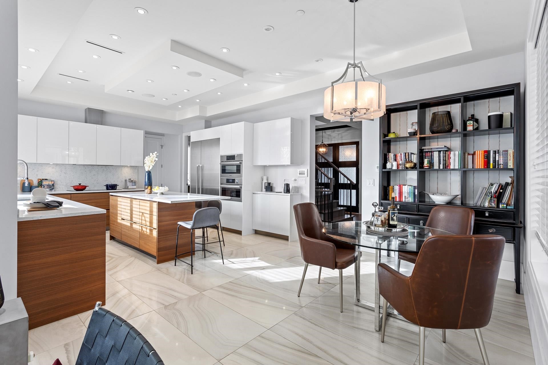 3726 35Th Avenue W, Vancouver, BC