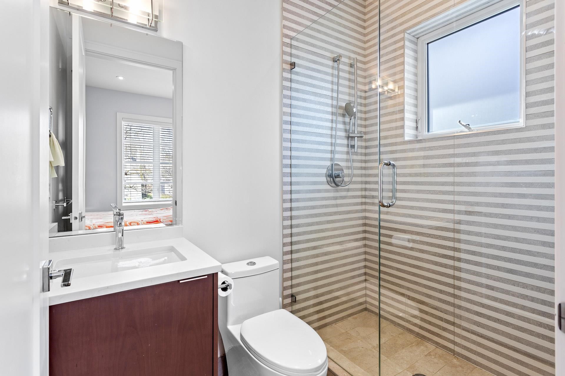 3726 35Th Avenue W, Vancouver, BC