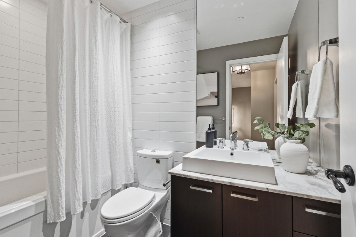 2540 Spruce Street, Vancouver, BC