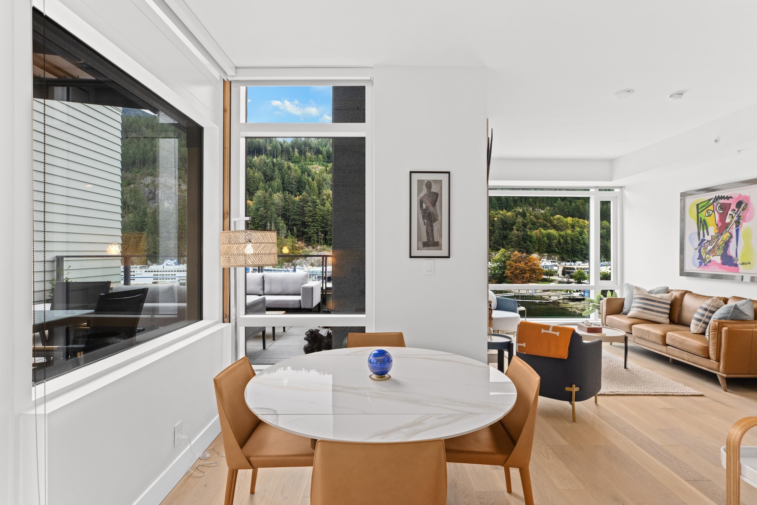 706-6707 Nelson Avenue, West Vancouver, BC