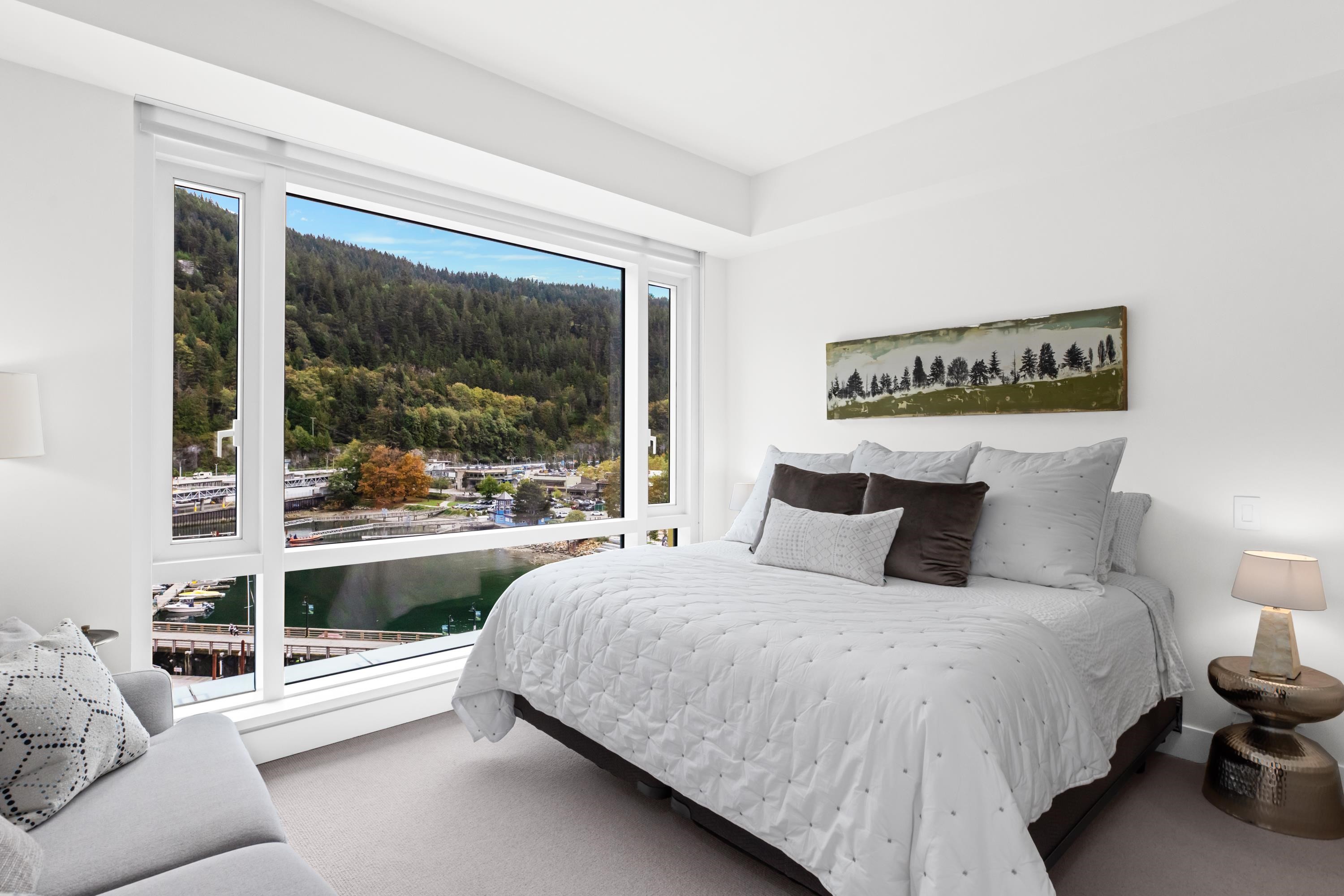706-6707 Nelson Avenue, West Vancouver, BC