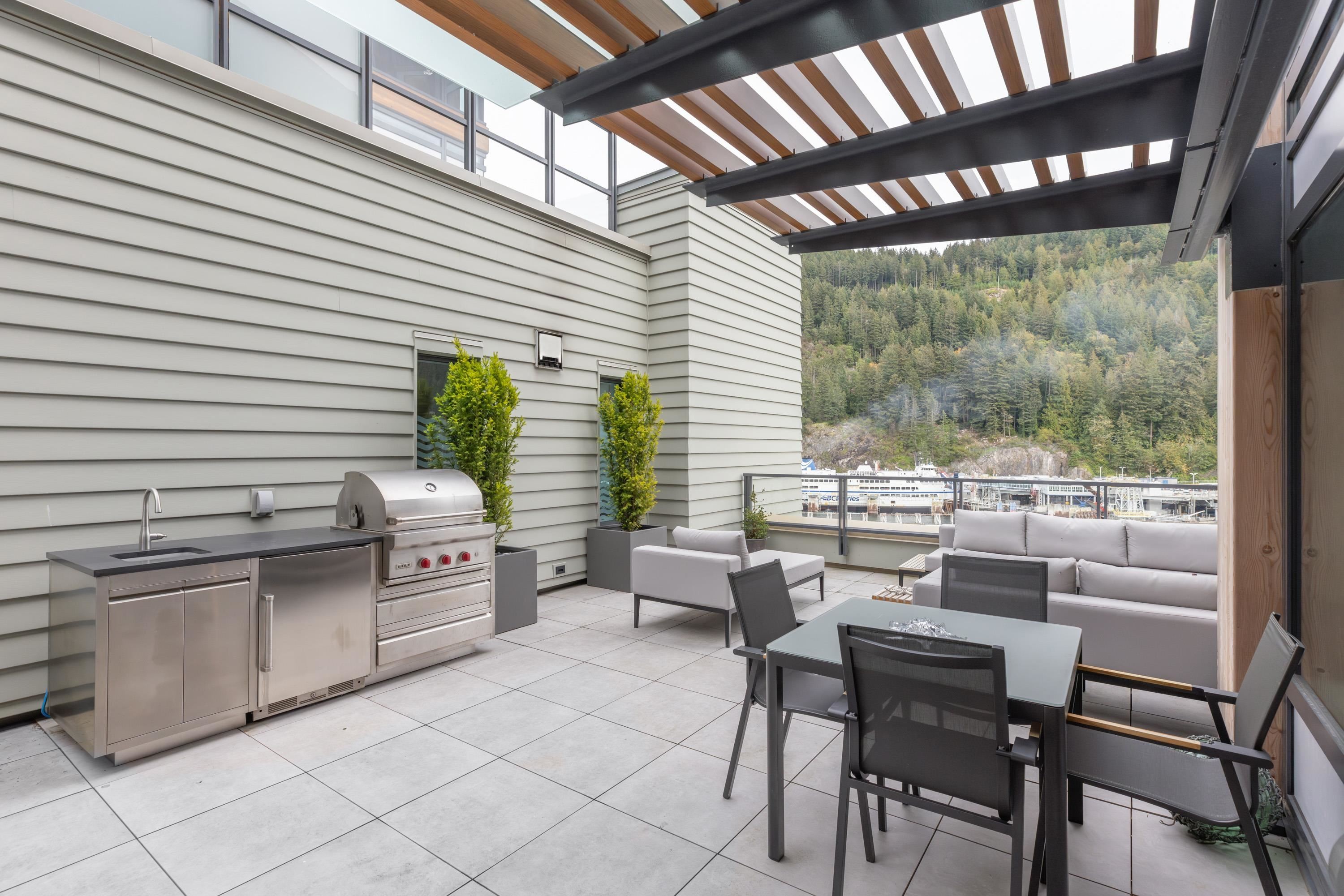 706-6707 Nelson Avenue, West Vancouver, BC