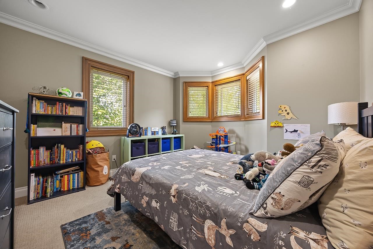 3582 Edgemont Boulevard, North Vancouver, BC