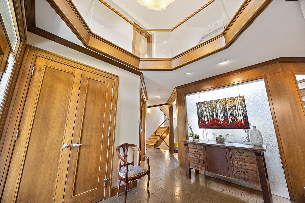 3582 Edgemont Boulevard, North Vancouver, BC