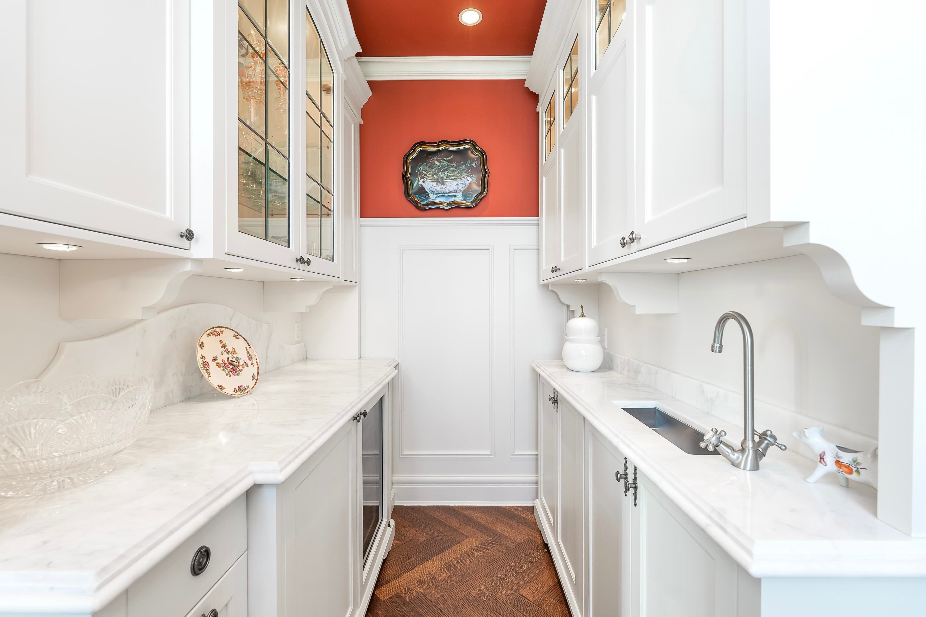 4672 Clovelly Walk, West Vancouver, BC
