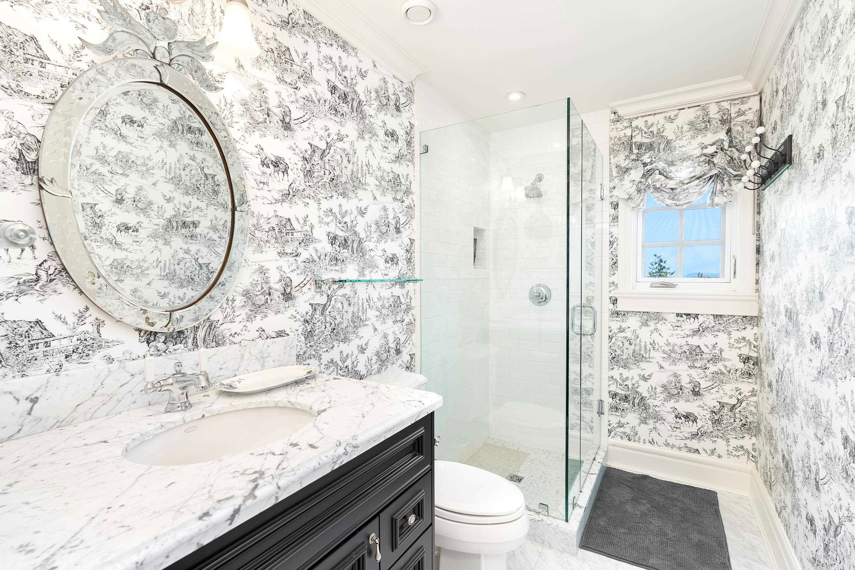 4672 Clovelly Walk, West Vancouver, BC