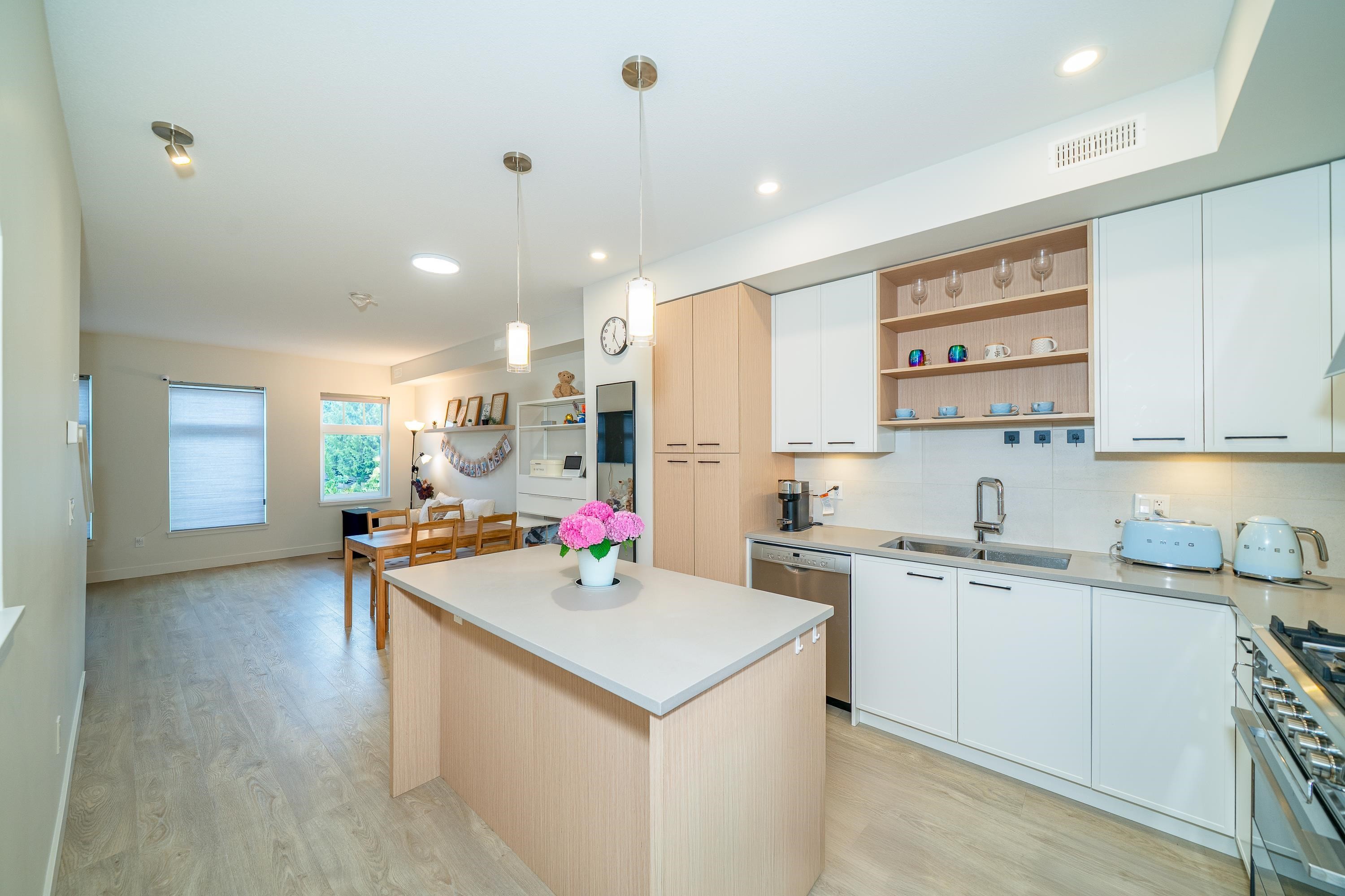 2-9399 No. 2 Road, Richmond, BC