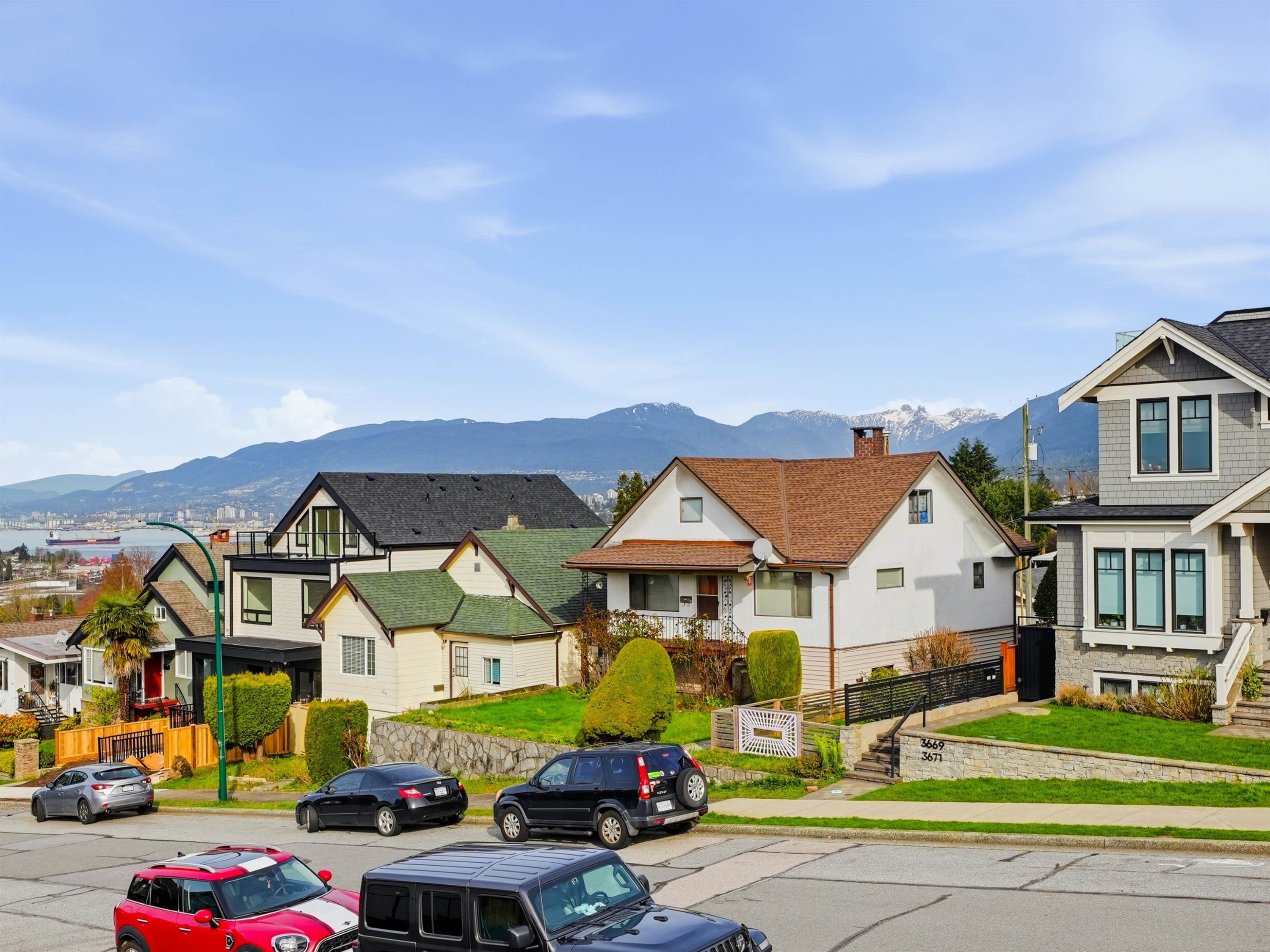 3690 Dundas Street, Vancouver, BC