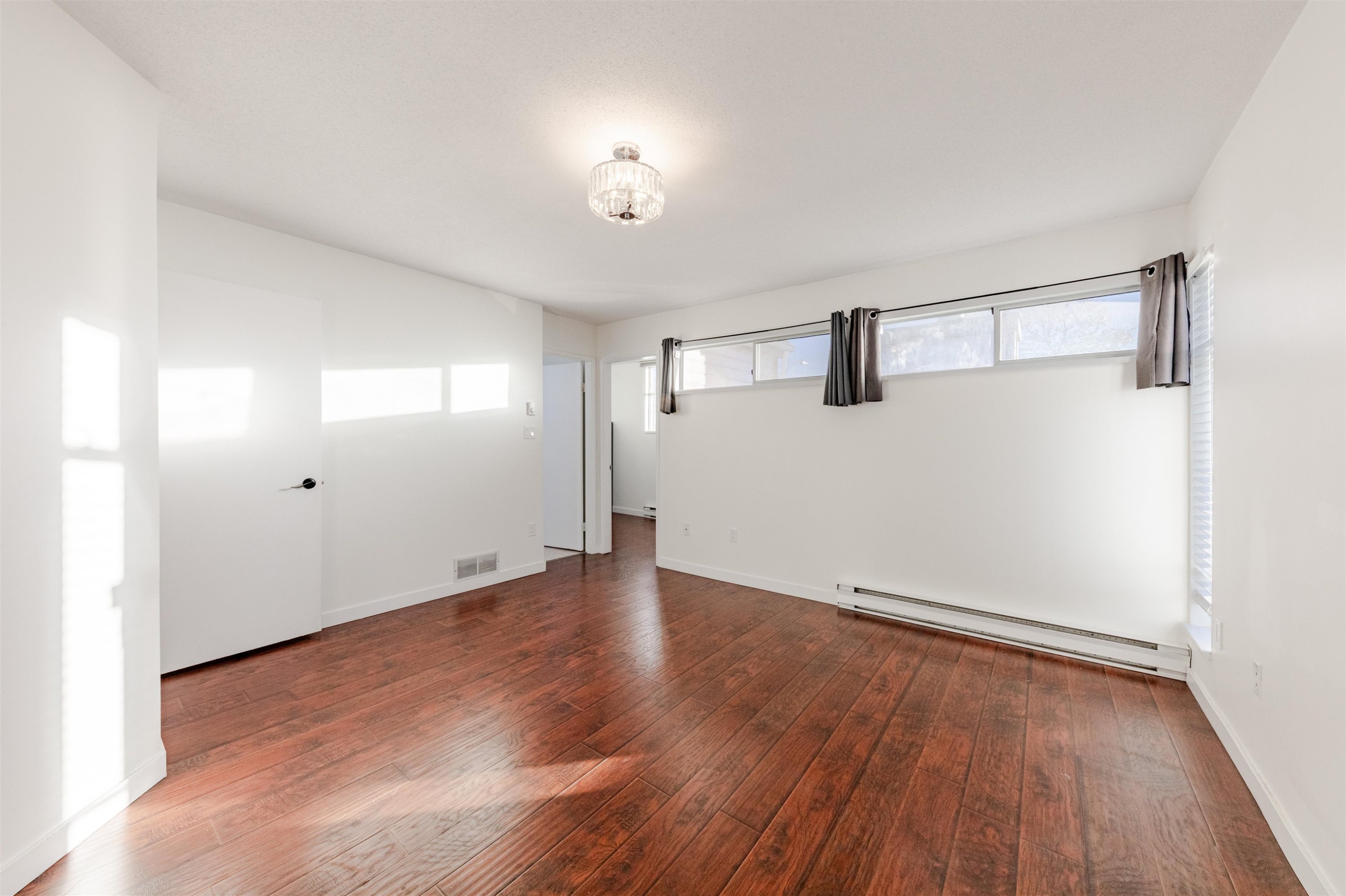 8008 Ash Street, Richmond, BC