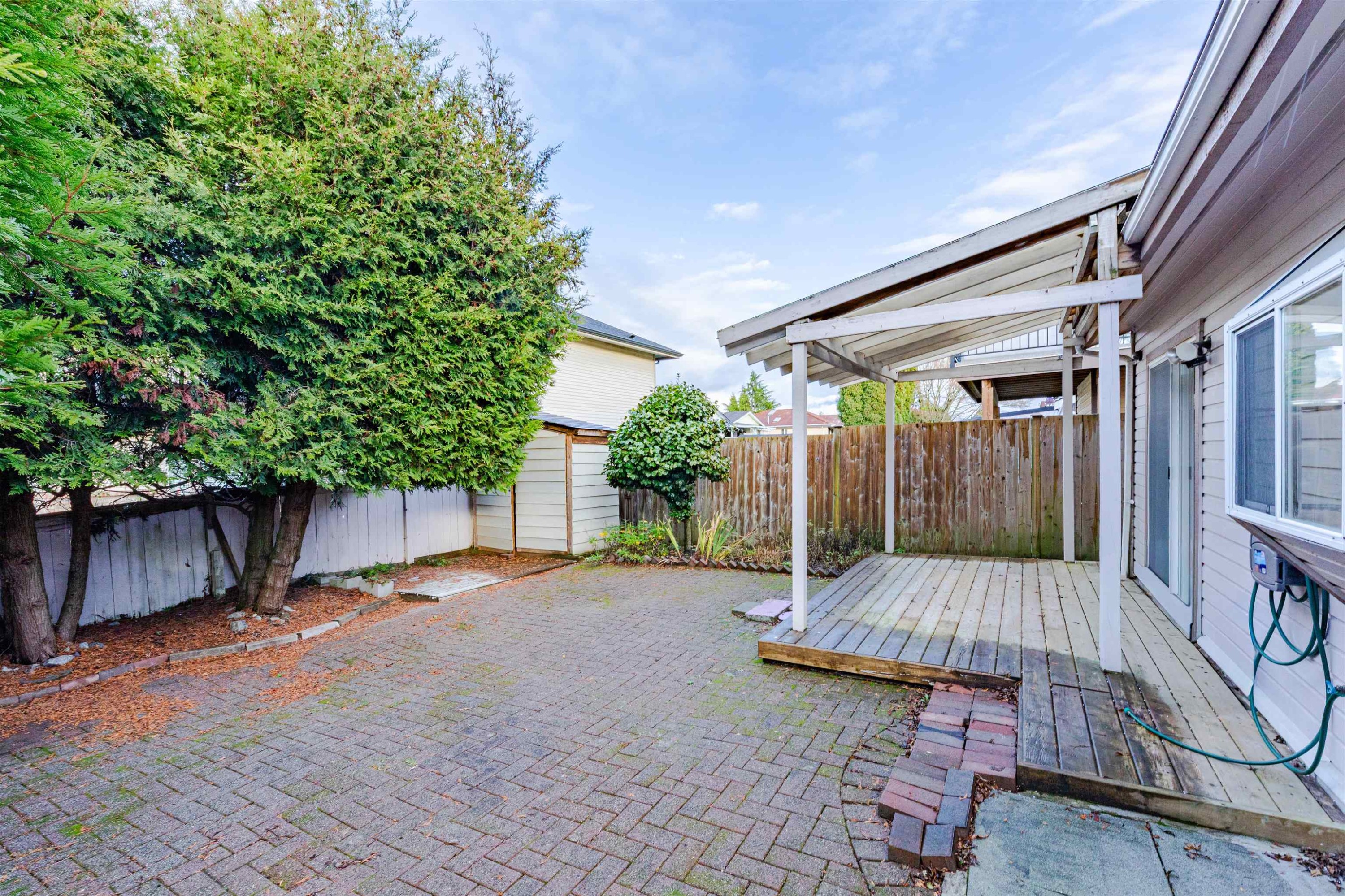 8008 Ash Street, Richmond, BC