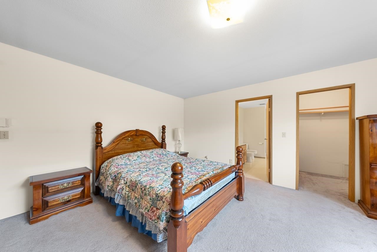 8020 General Currie Road, Richmond, BC