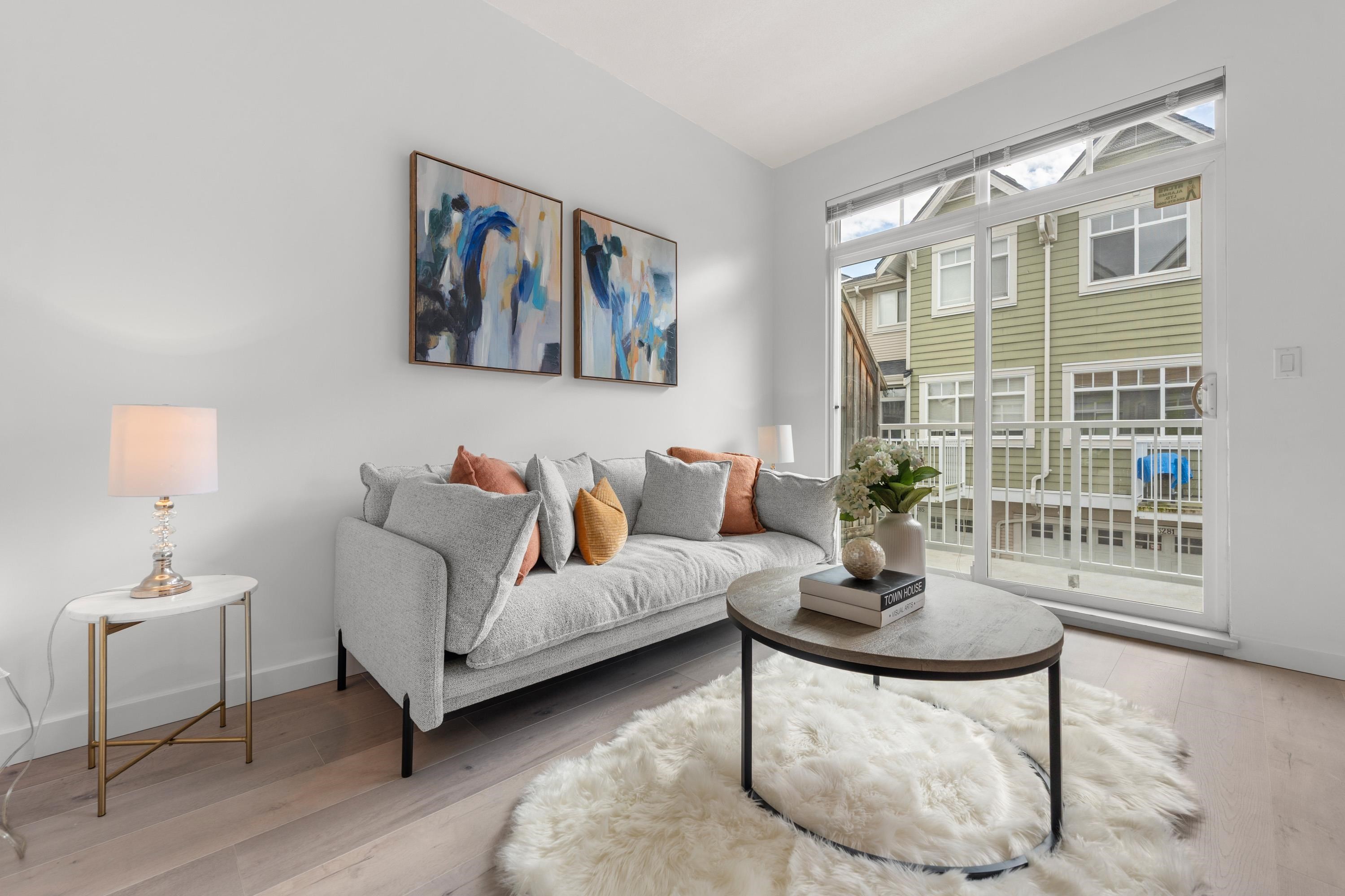 7148 Mont Royal Square, Vancouver, BC