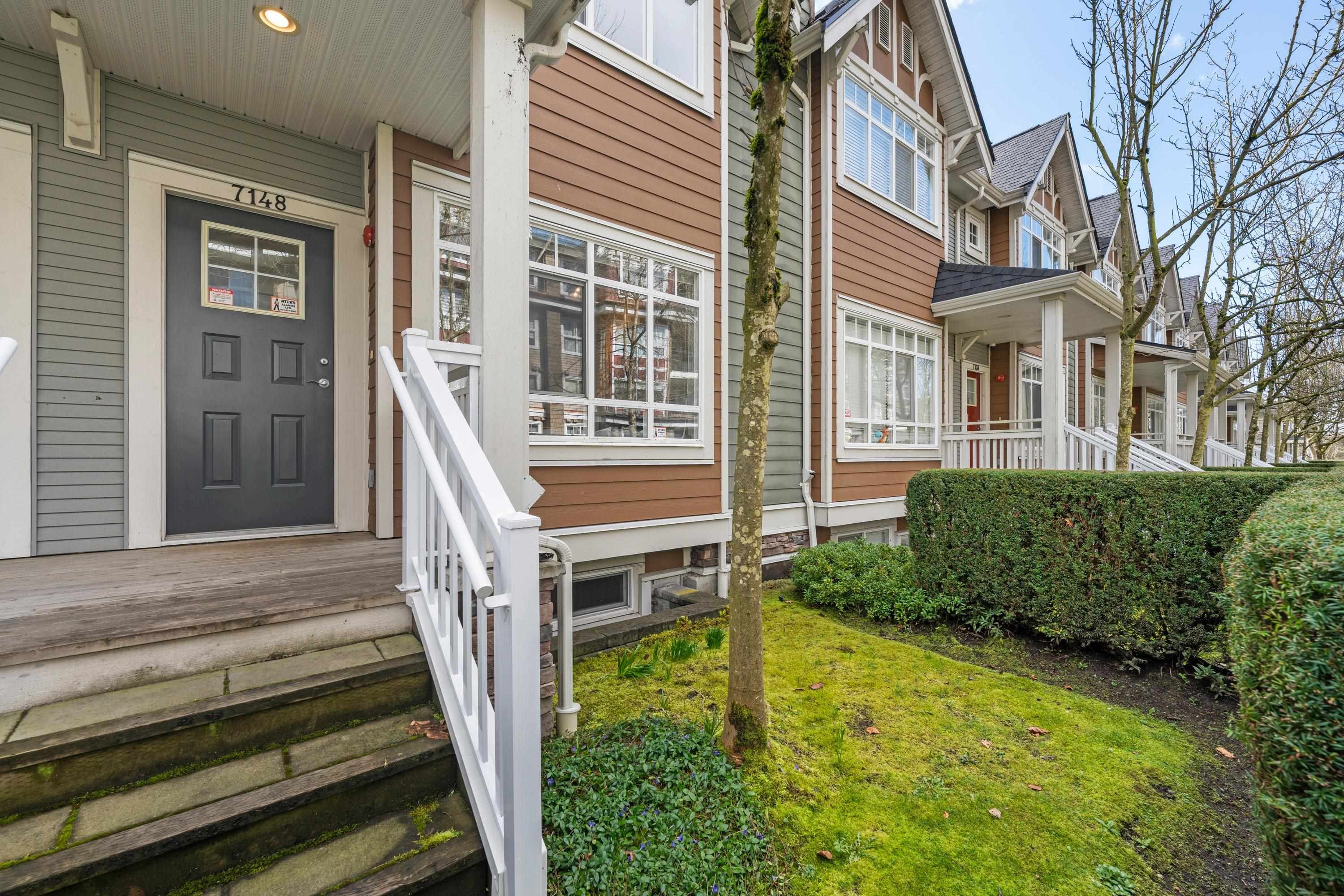 7148 Mont Royal Square, Vancouver, BC