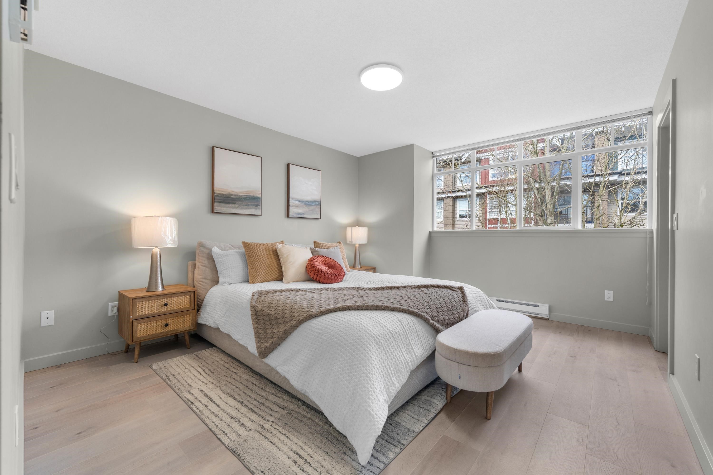 7148 Mont Royal Square, Vancouver, BC