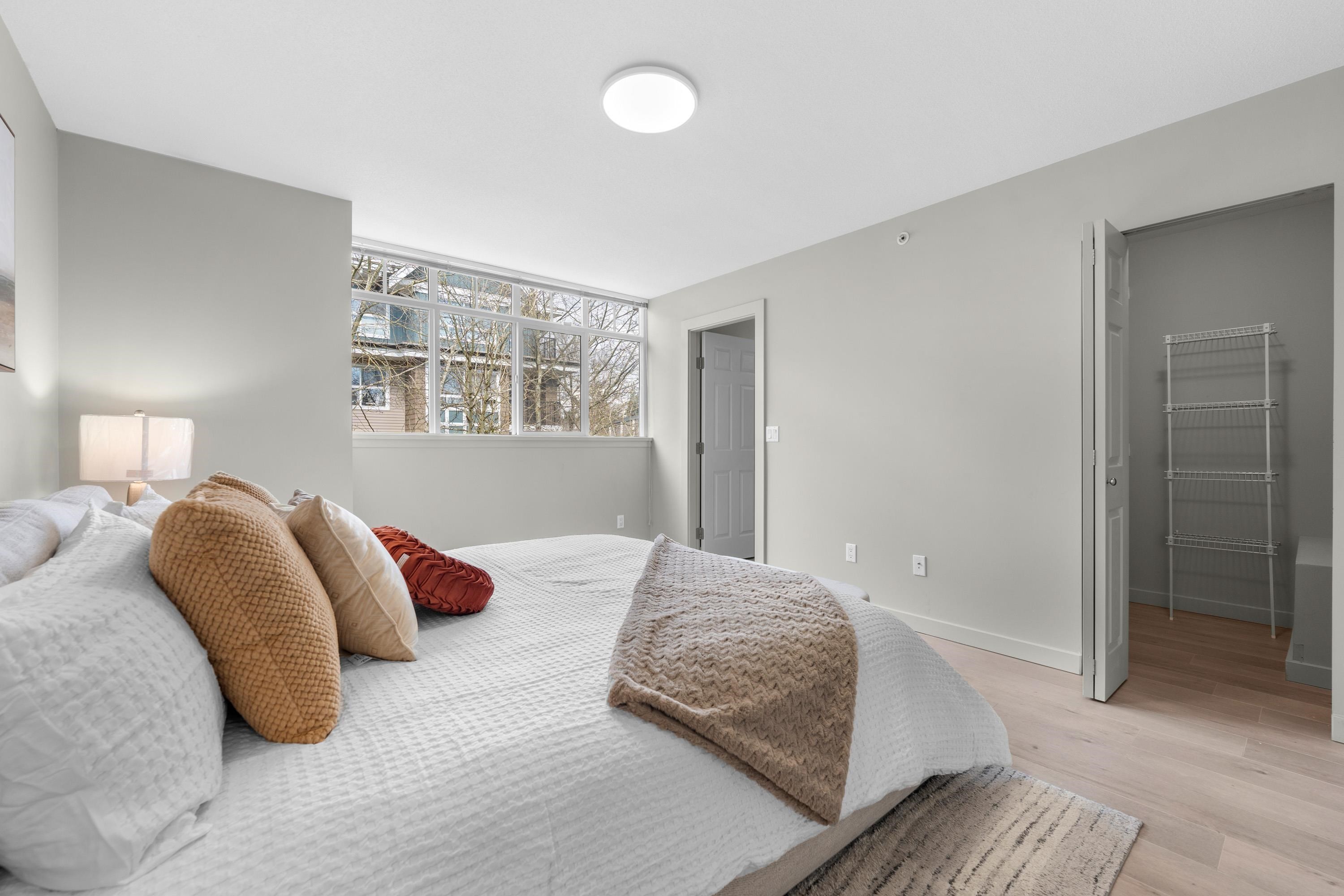 7148 Mont Royal Square, Vancouver, BC