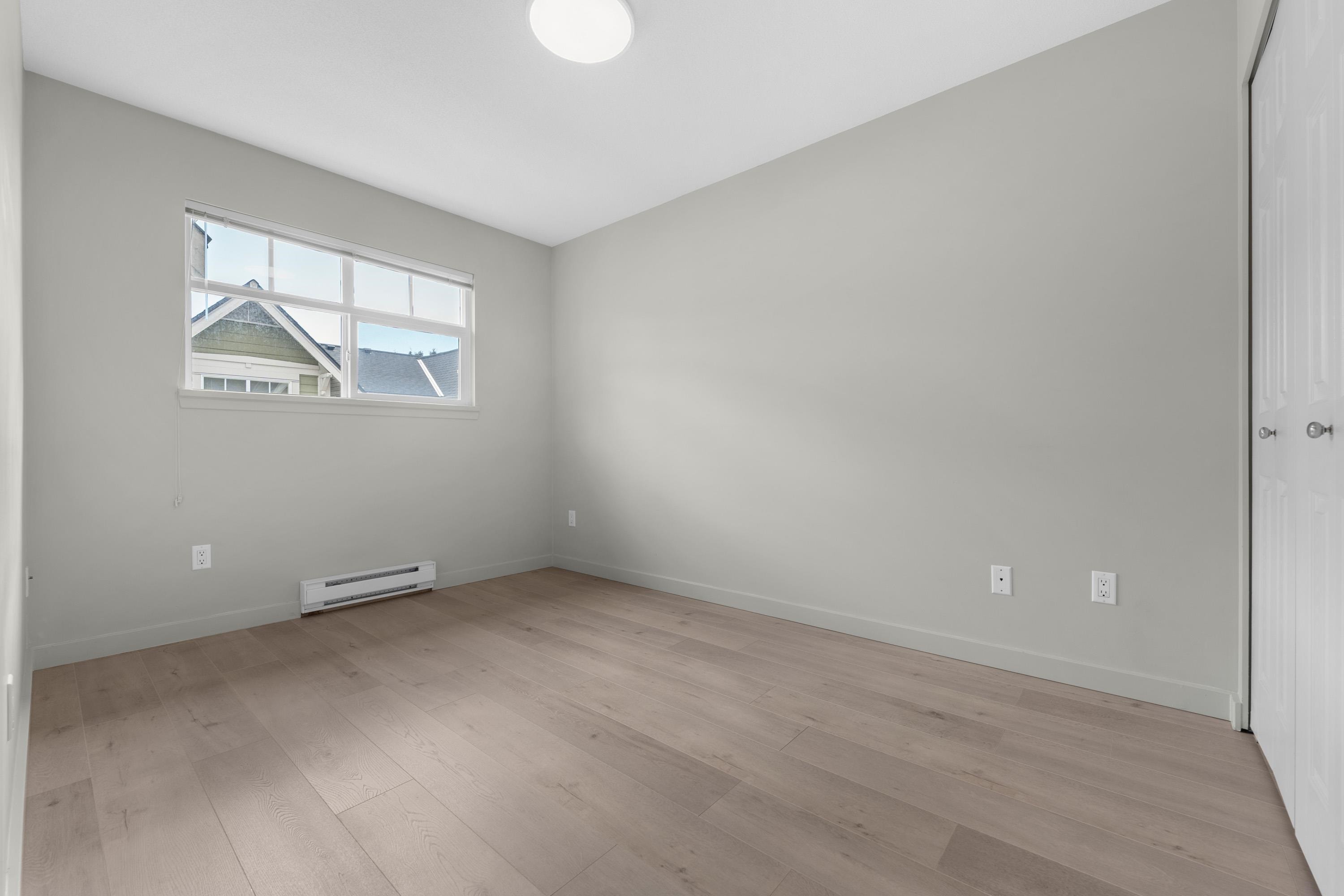 7148 Mont Royal Square, Vancouver, BC