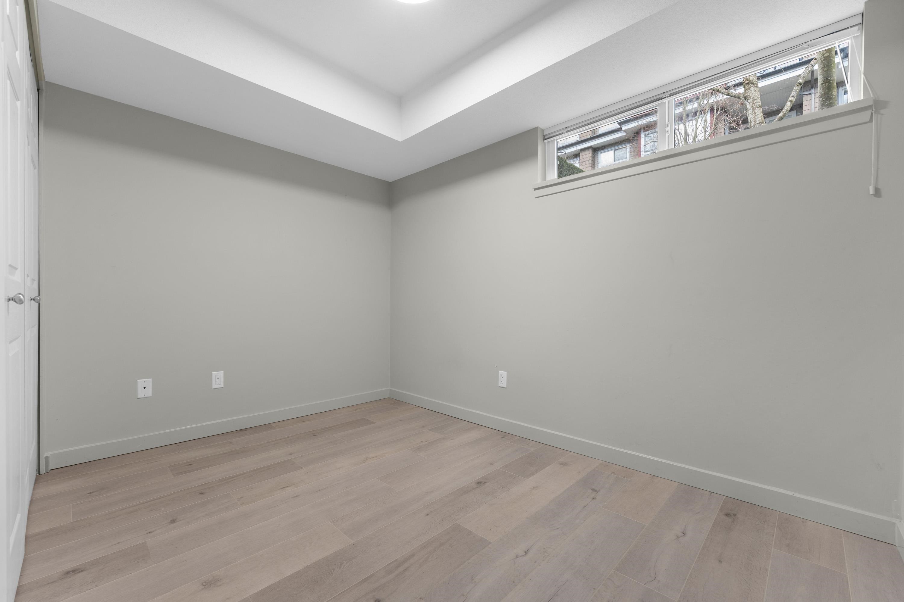 7148 Mont Royal Square, Vancouver, BC