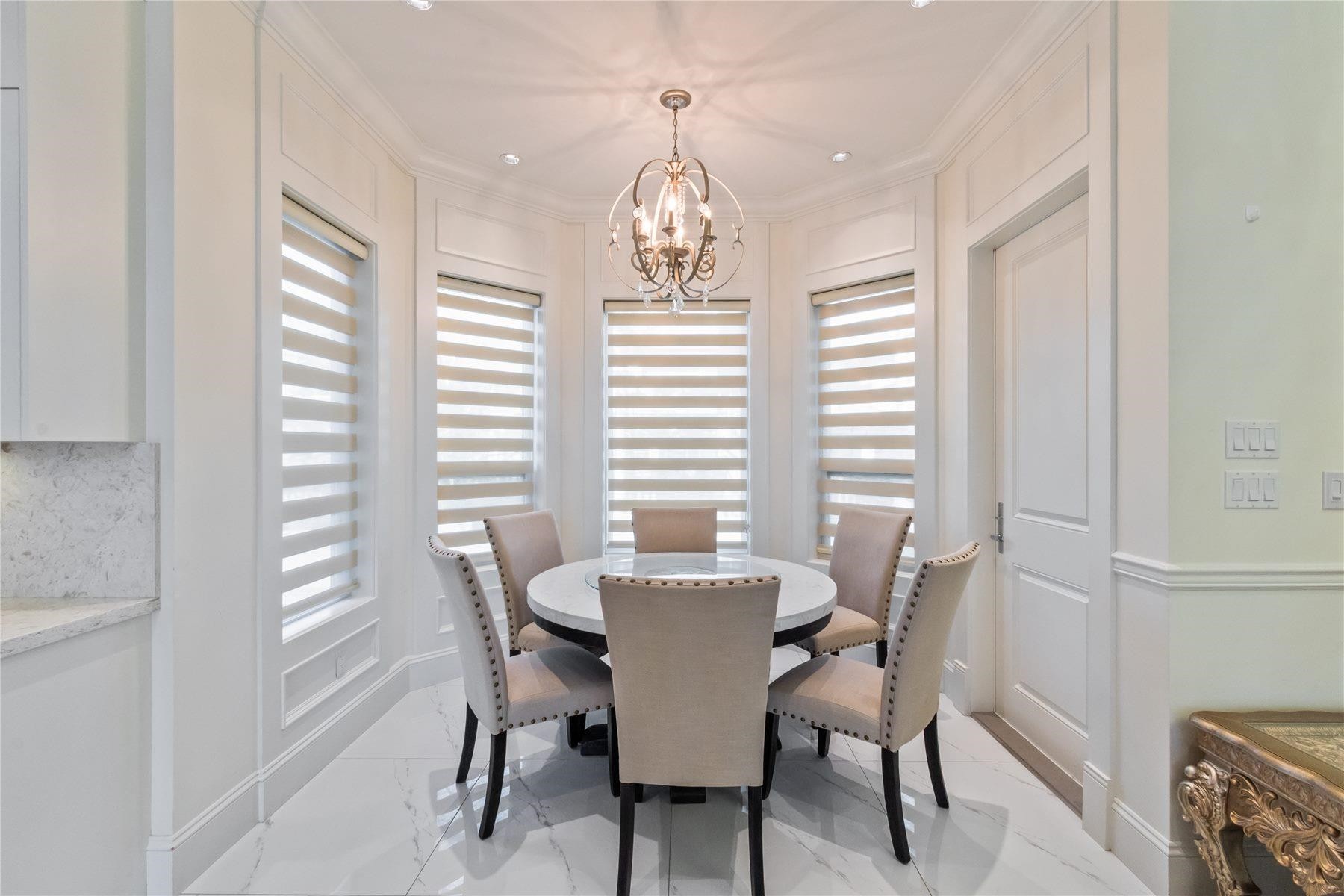 8371 Mowbray Road, Richmond, BC