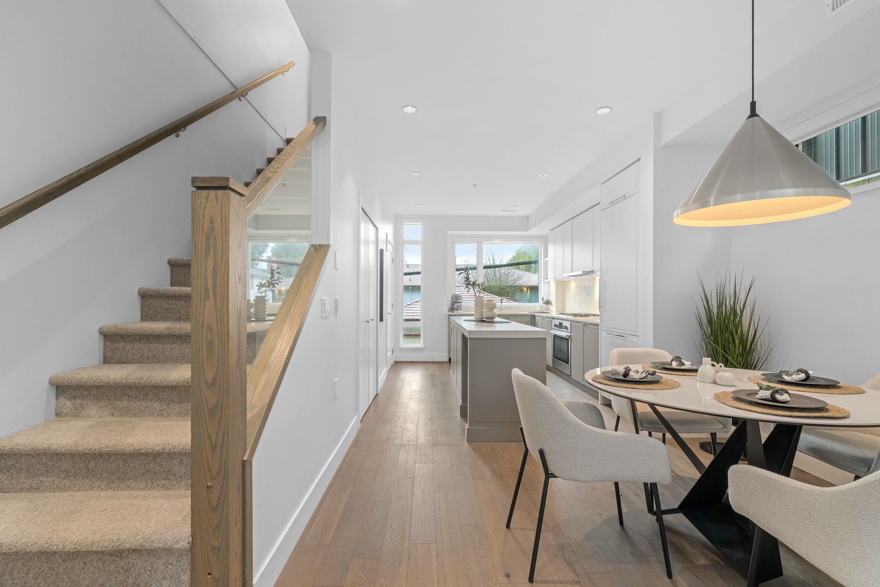 7615 Yukon Street, Vancouver, BC
