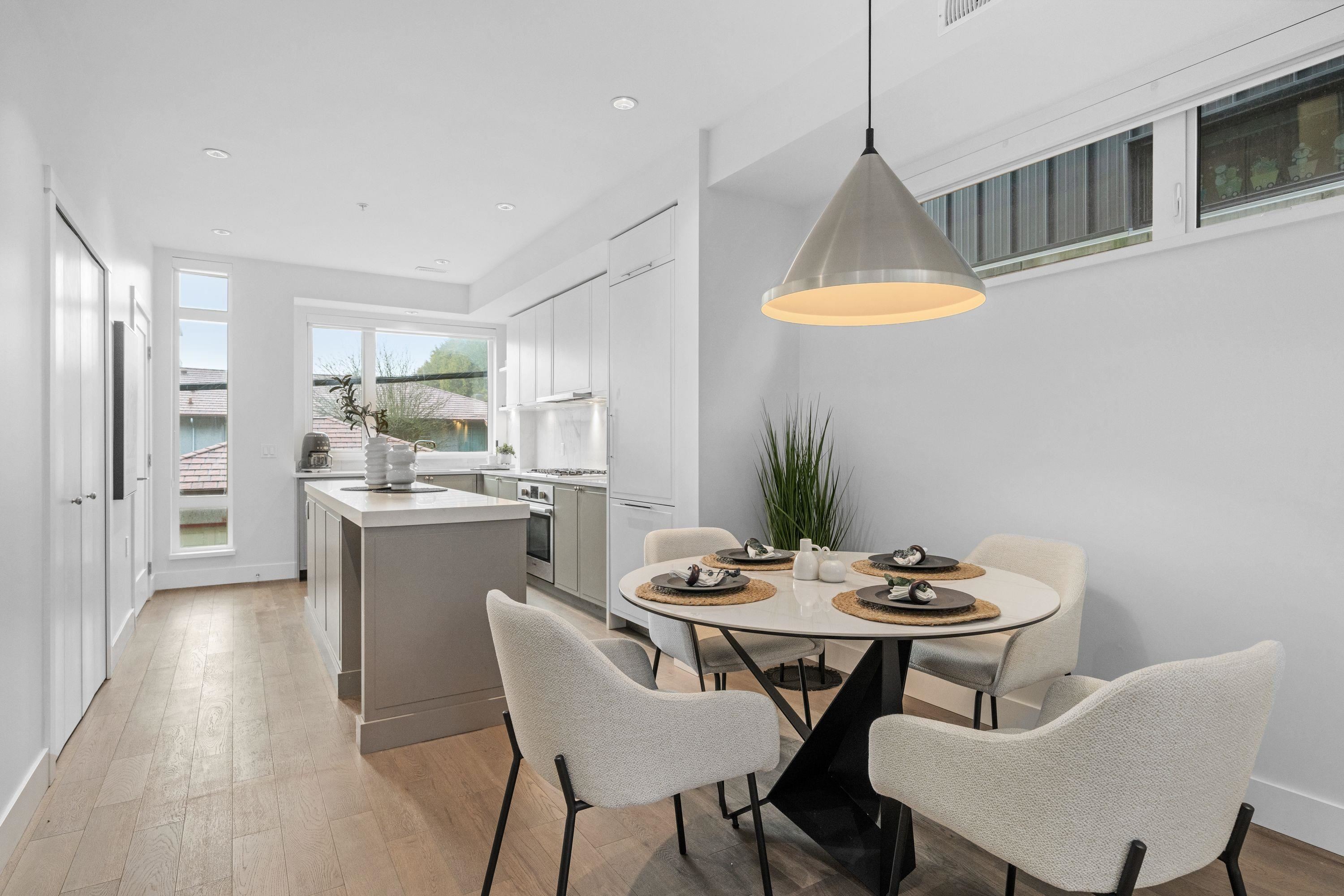 7615 Yukon Street, Vancouver, BC