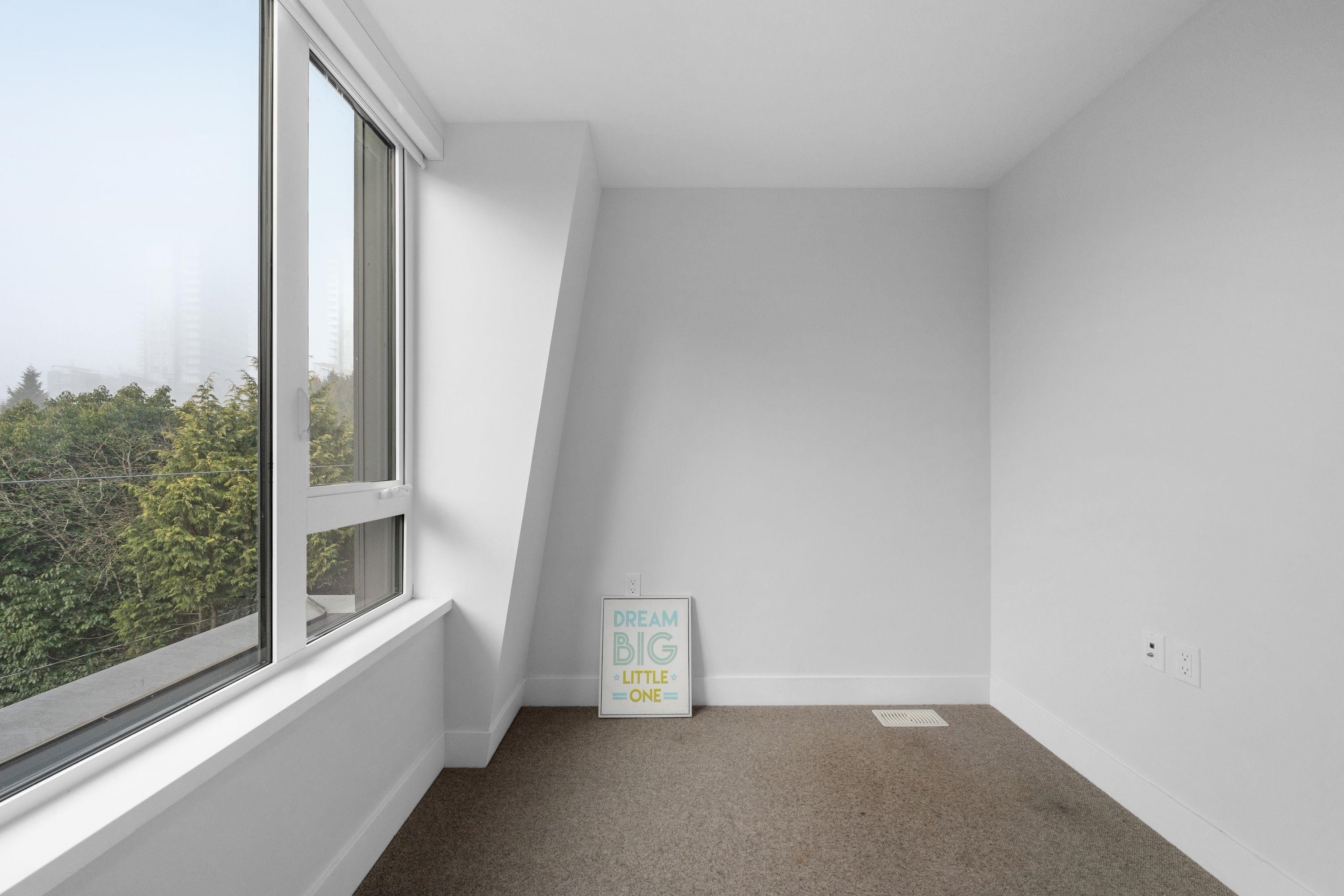7615 Yukon Street, Vancouver, BC