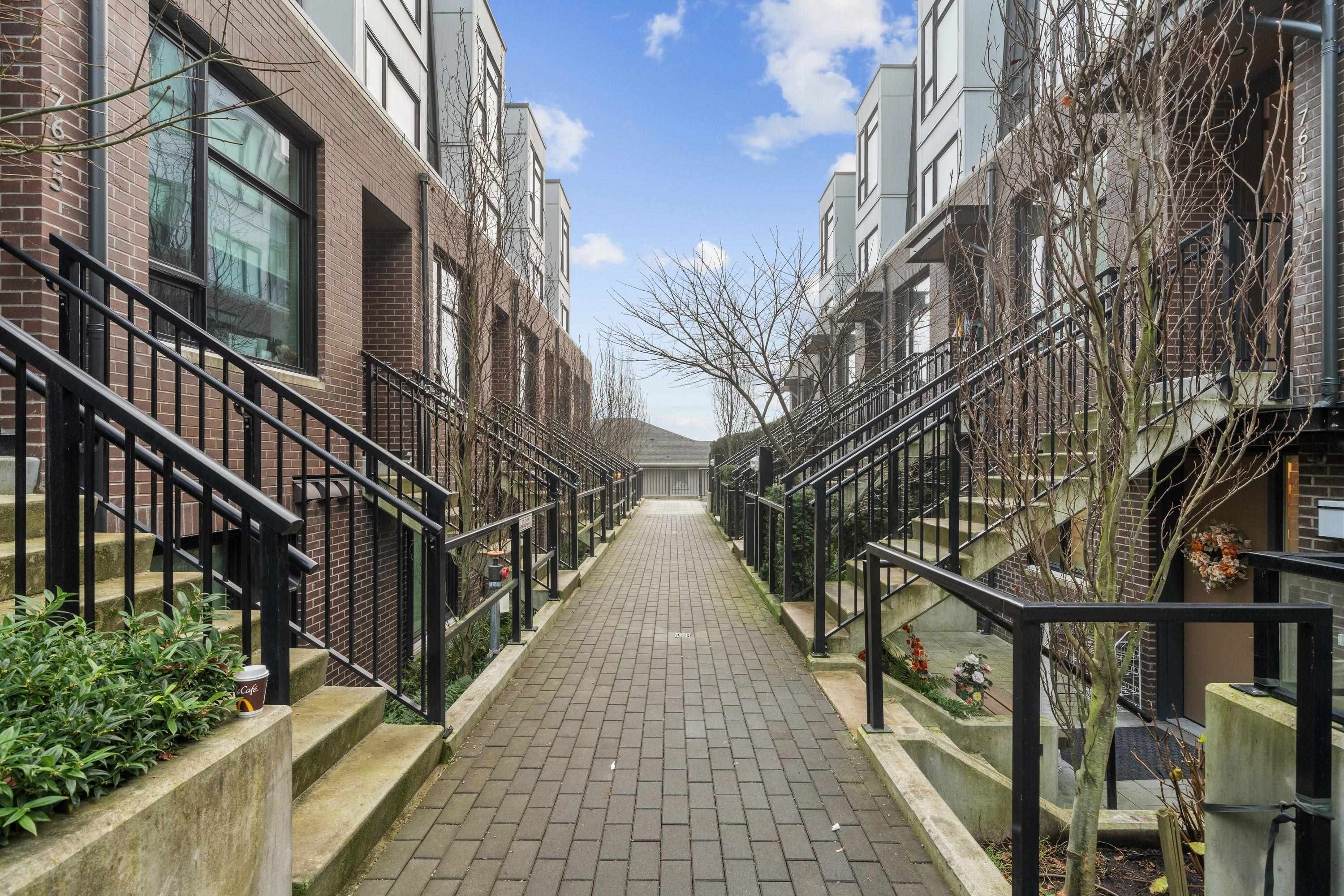 7615 Yukon Street, Vancouver, BC