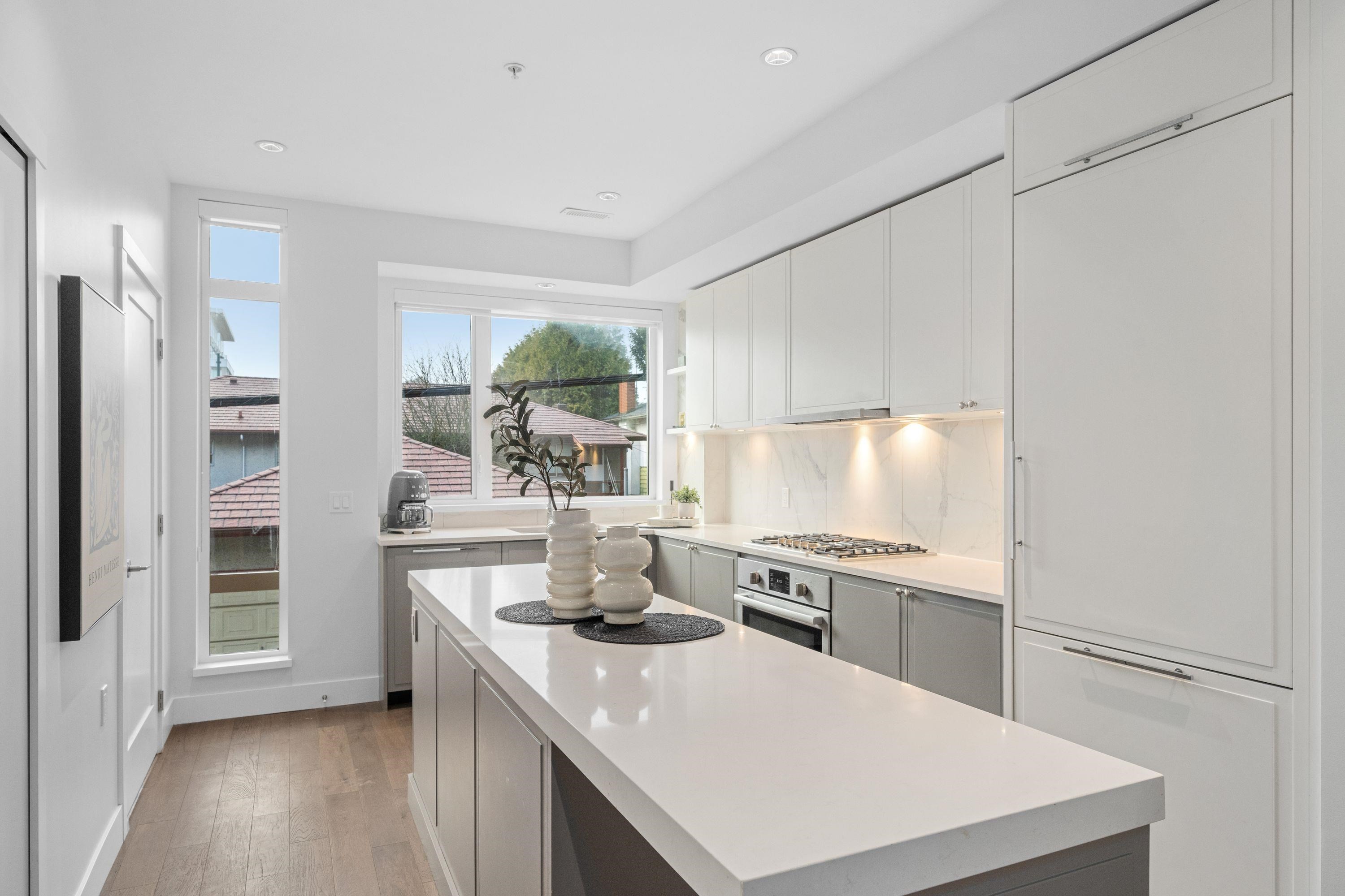 7615 Yukon Street, Vancouver, BC