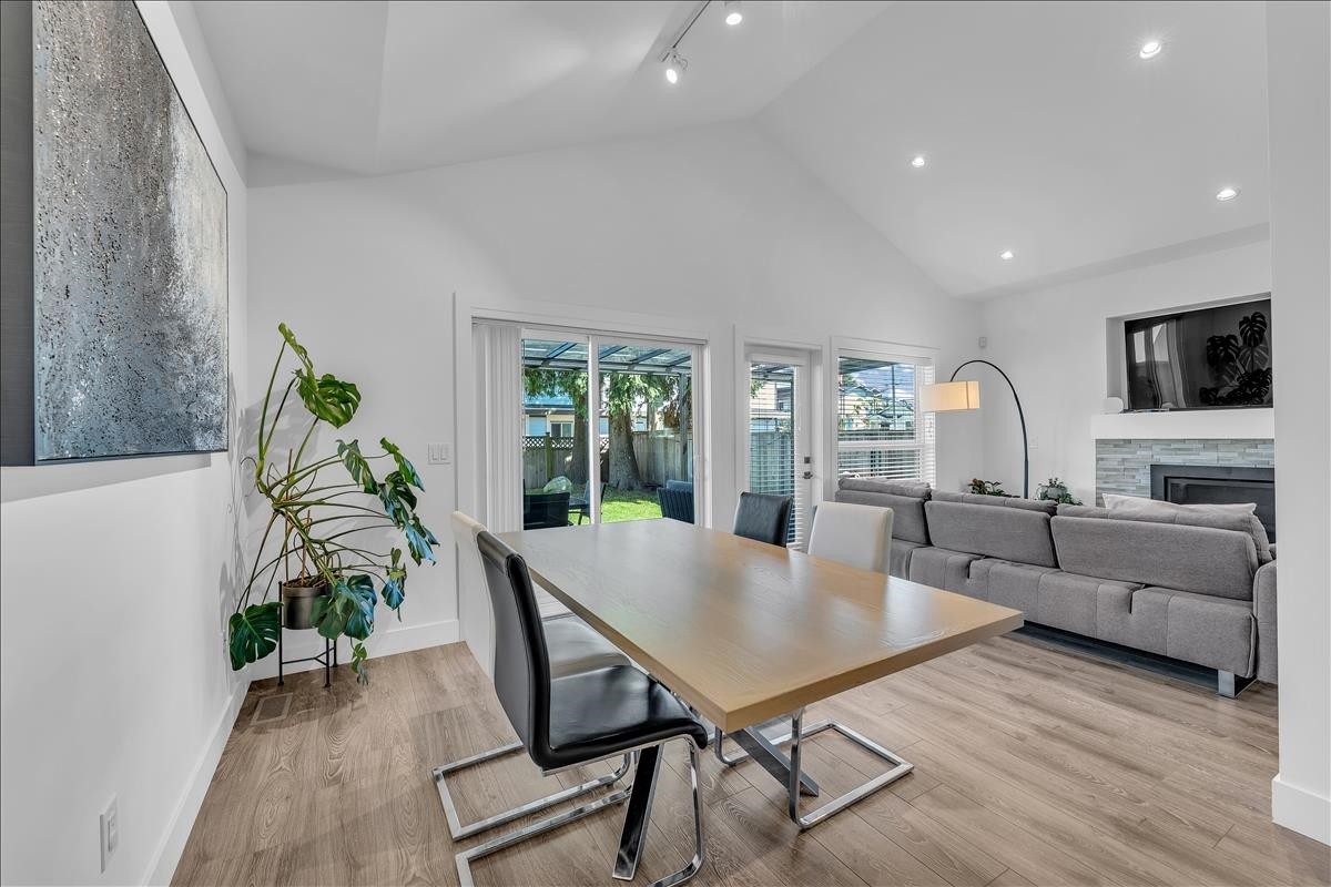 7430 Canada Way, Burnaby, BC