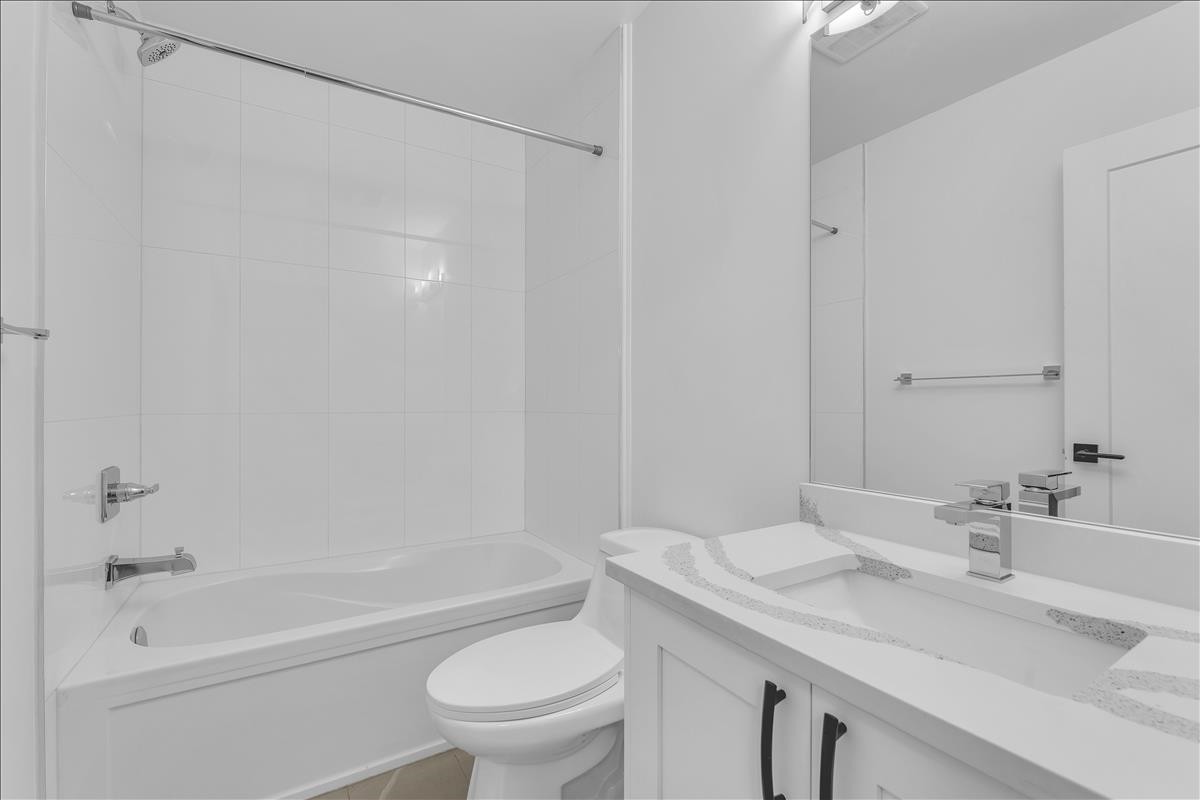 7430 Canada Way, Burnaby, BC