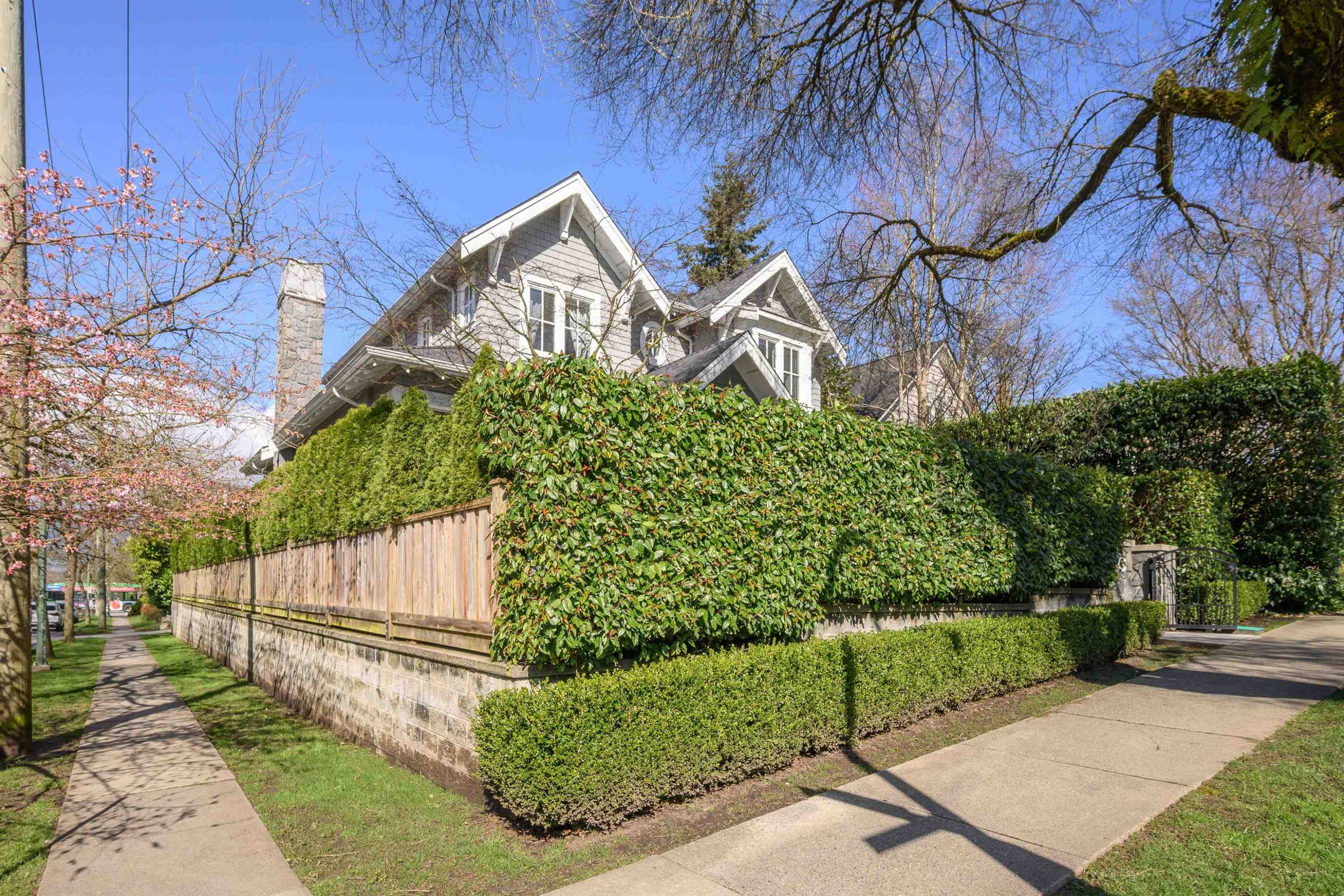 4297 11Th Avenue W, Vancouver, BC