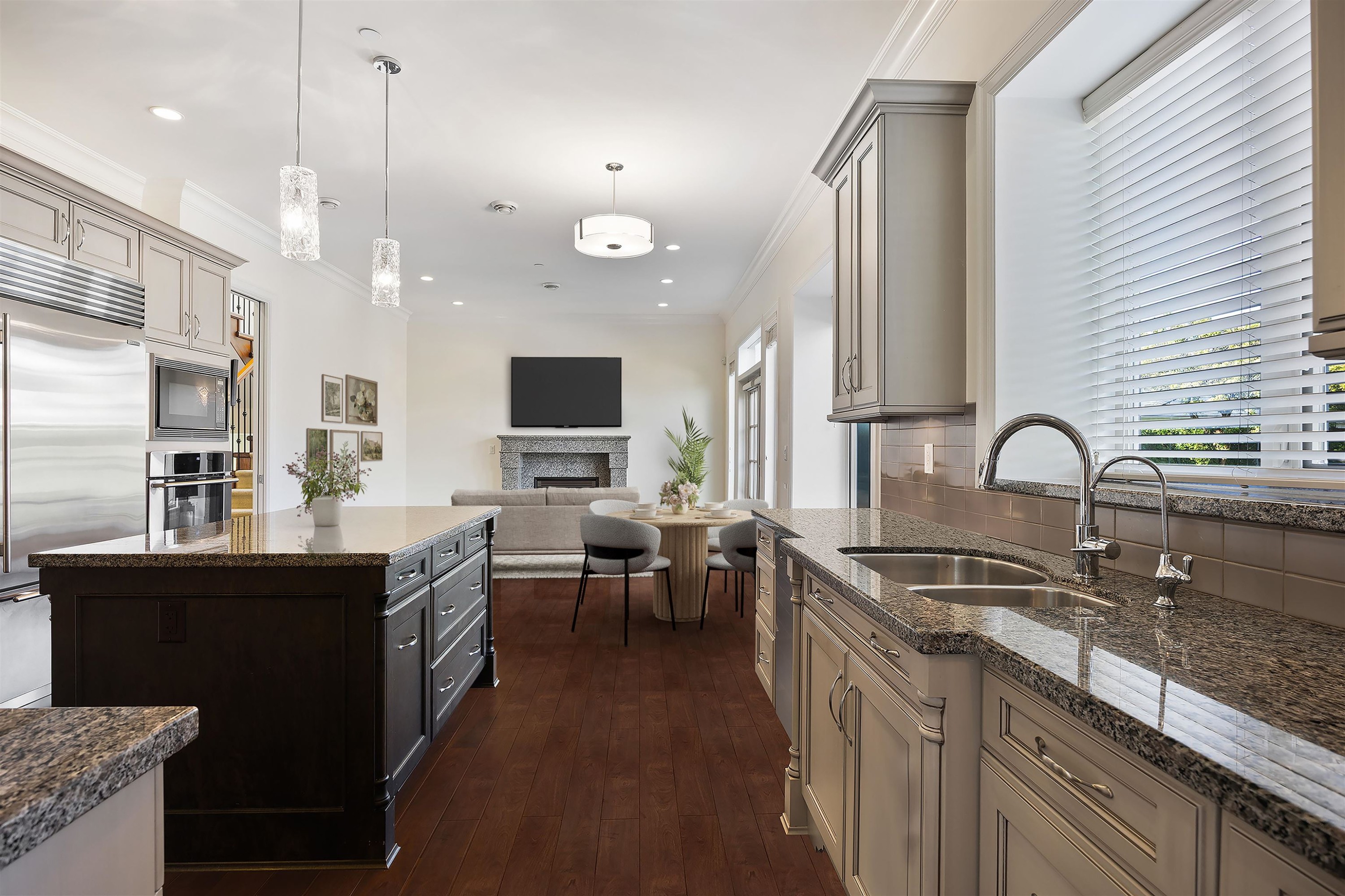 3837 3Rd Avenue W, Vancouver, BC