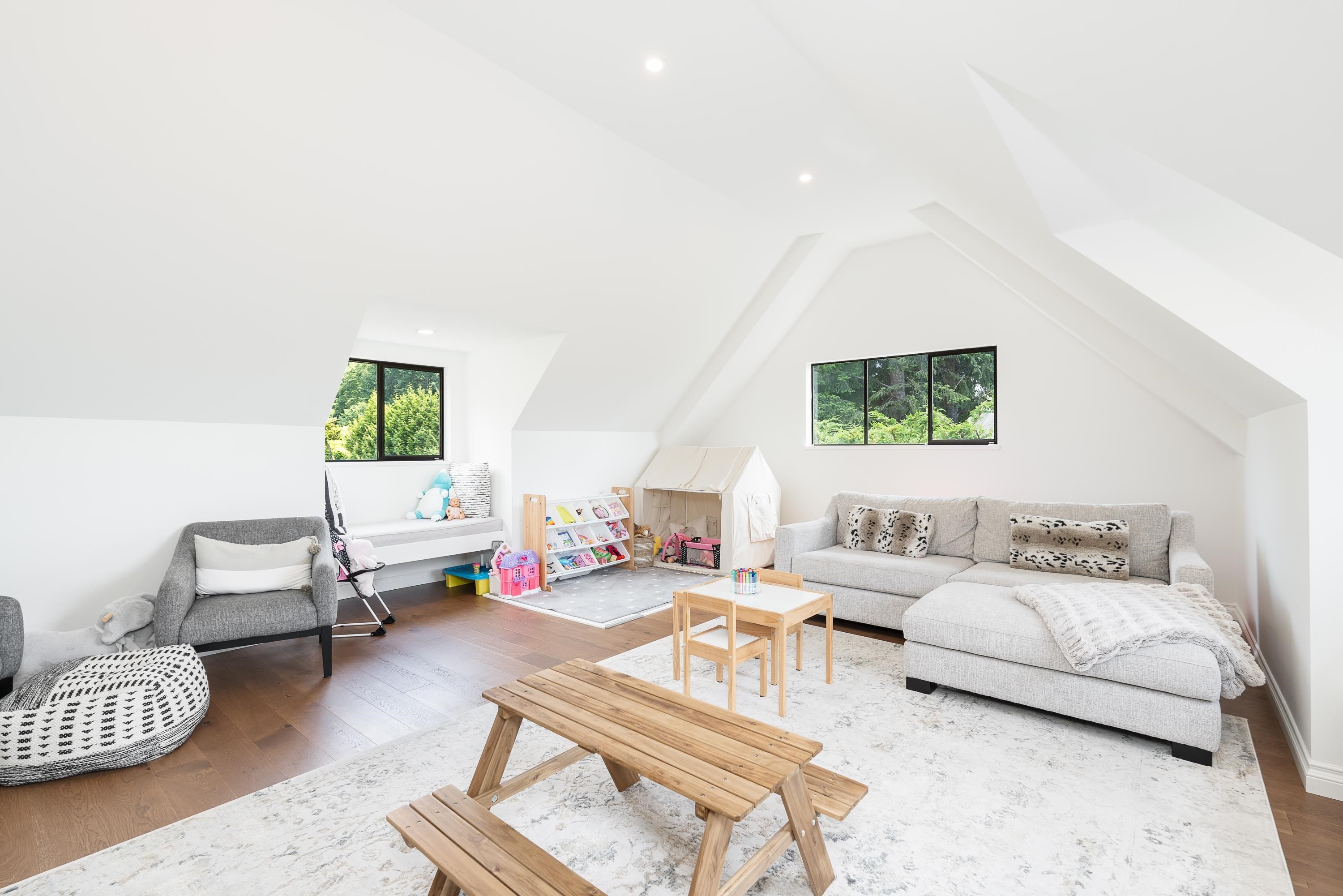 3047 Spencer Close, West Vancouver, BC